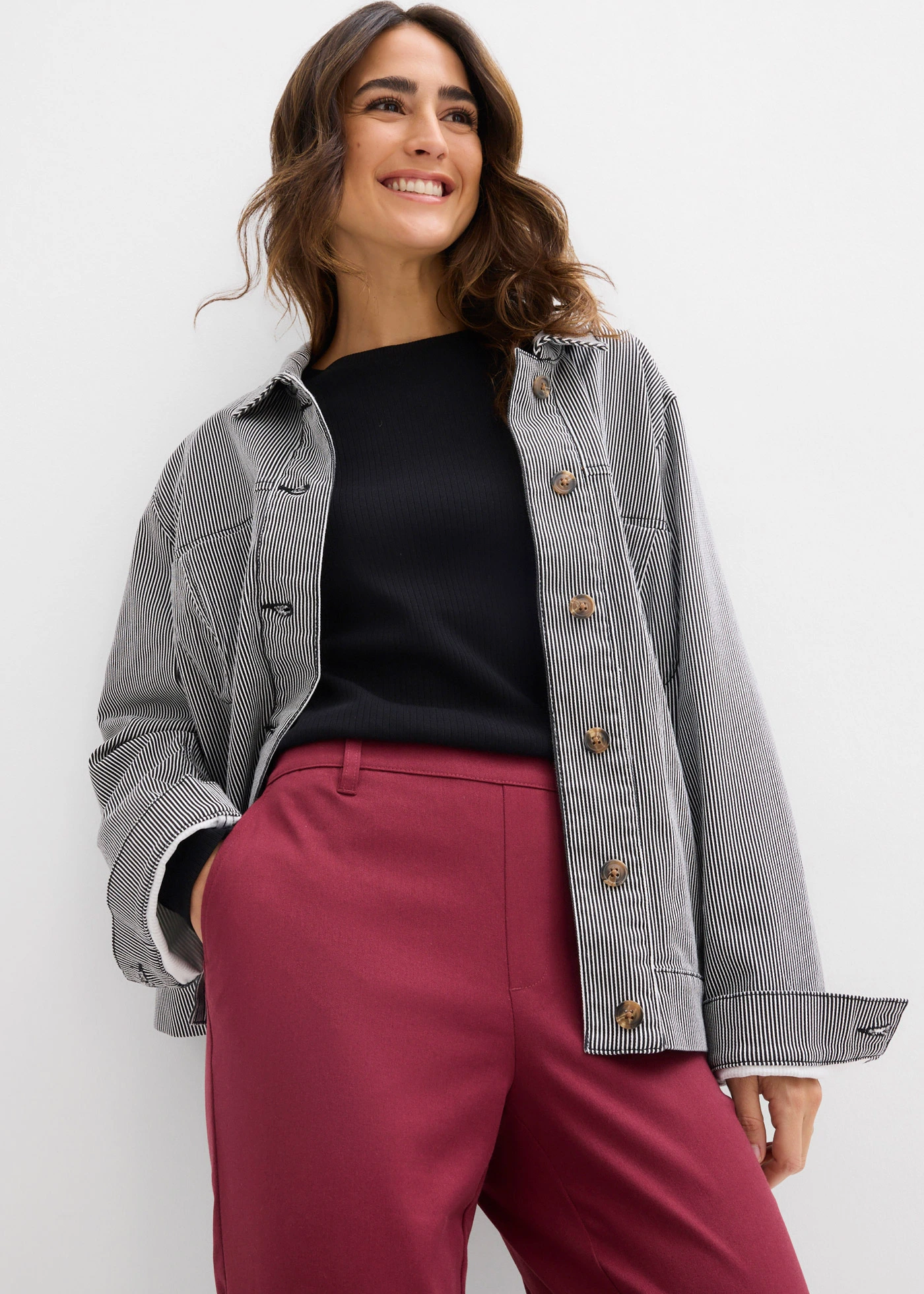 Chino van viscose-mix • esdoornrood • bonprix online shop