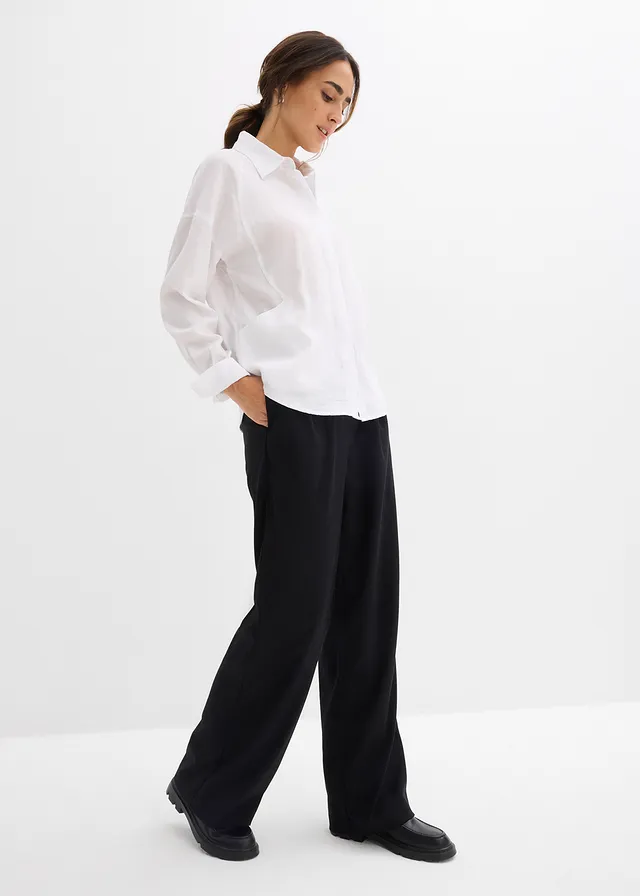 Overhemdblouse met zakken in een viscose mix • wit • product-page.page-title-suffix