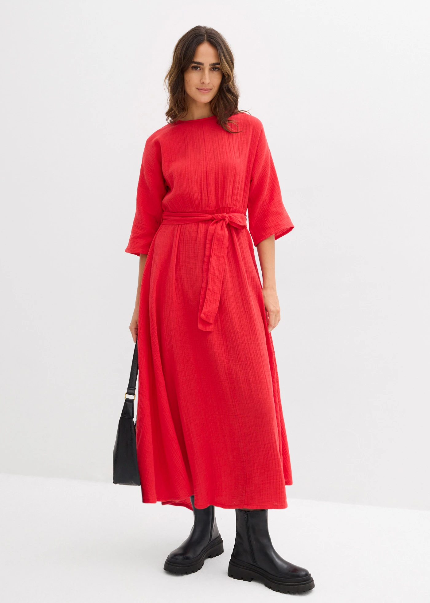 Rochie midi din bumbac moale • roșu-căpșună • magazin bonprix