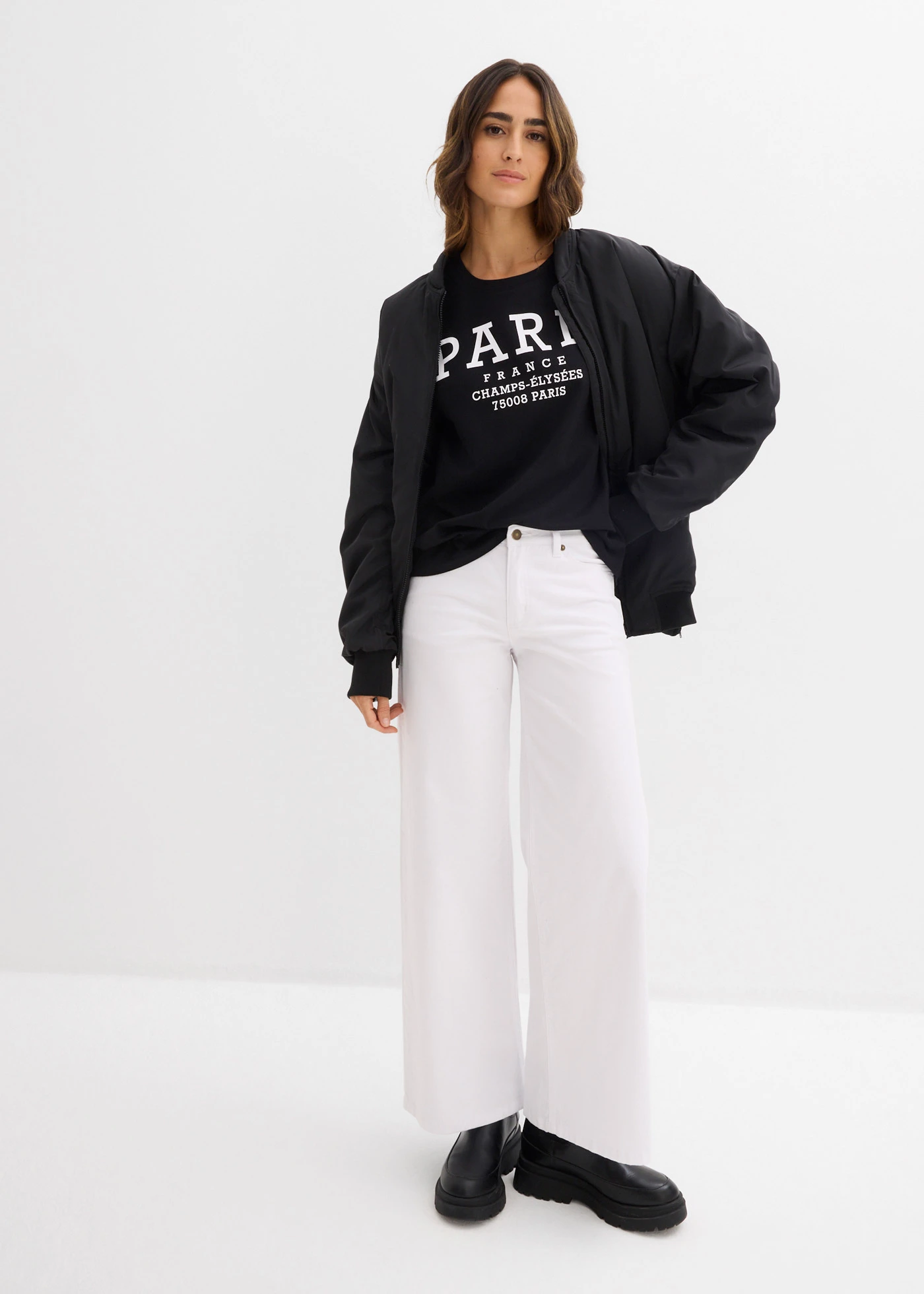 T-shirt 100% coton • noir-blanc imprimé • Boutique bonprix