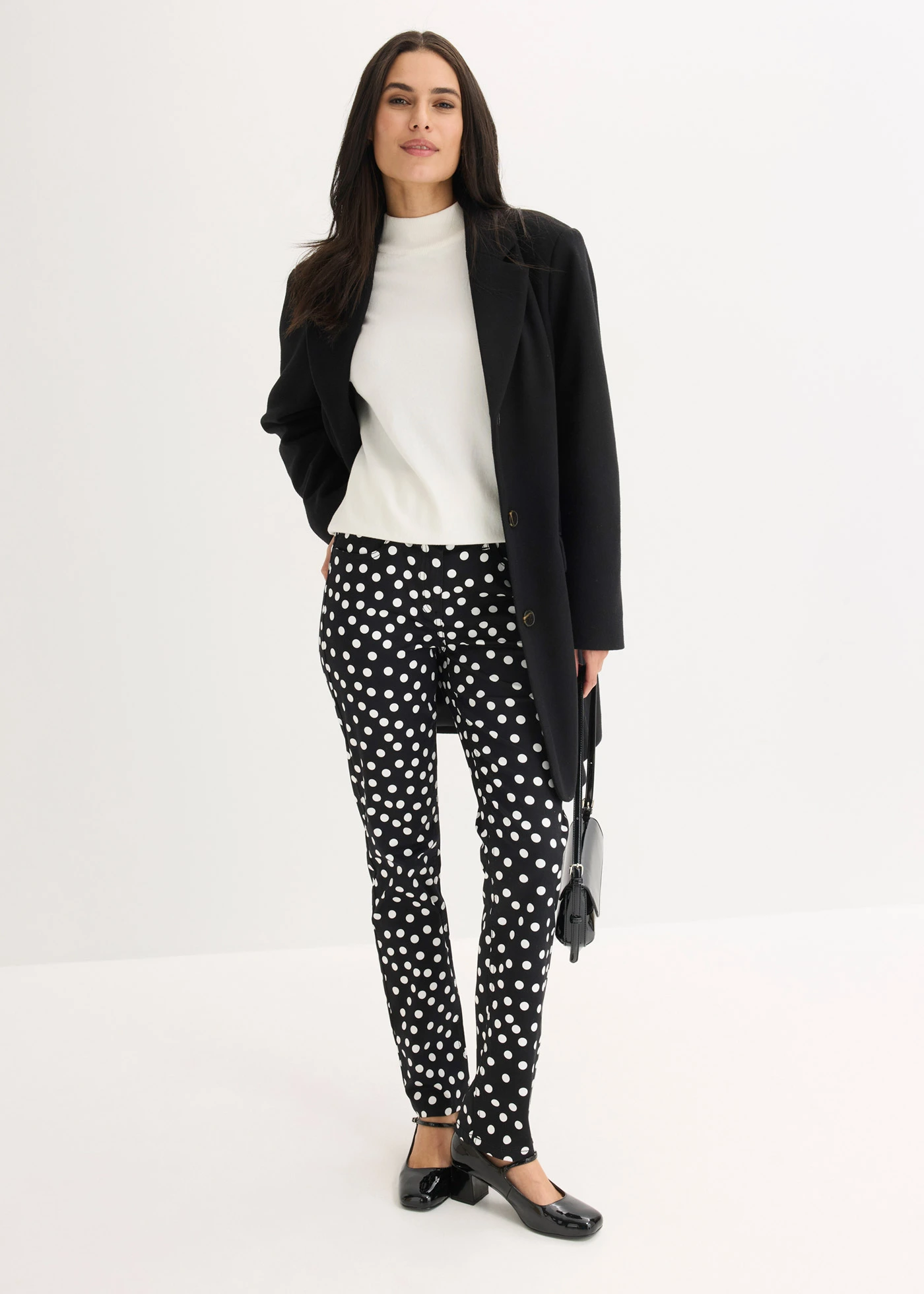 Pantaloni cu 5 buzunare stretch • negru-ecru cu puncte • magazin bonprix