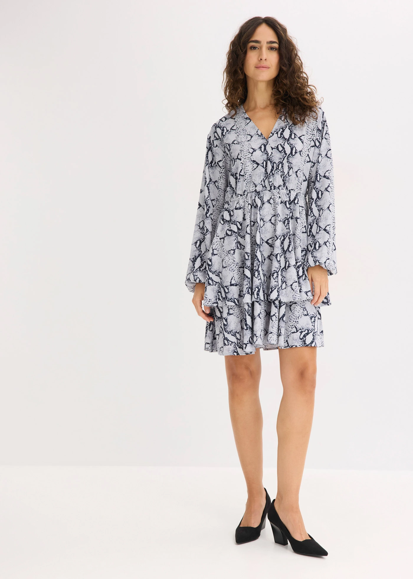 Robe imprimée • noir-blanc python • Boutique bonprix