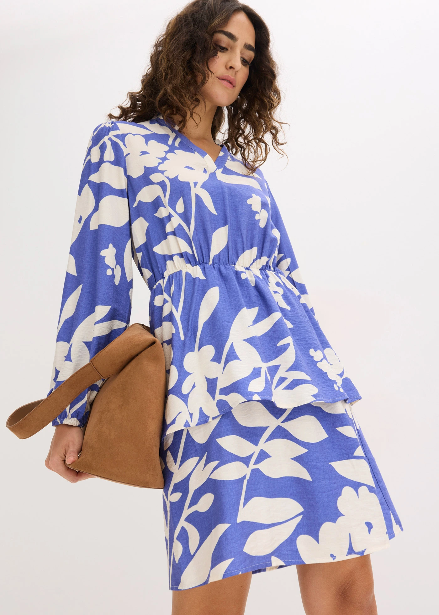 Robe-tunique • bleu floral • Boutique bonprix