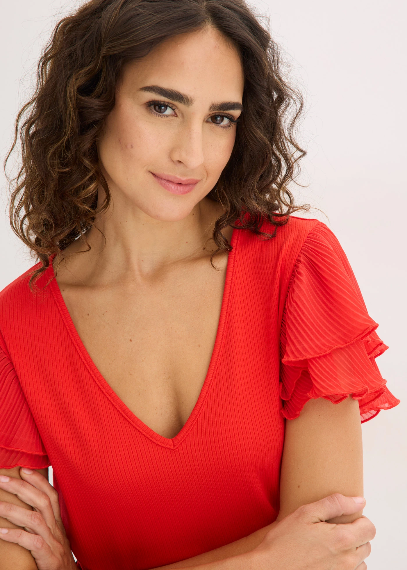 Shirt met volants • aardbeirood • bonprix online shop