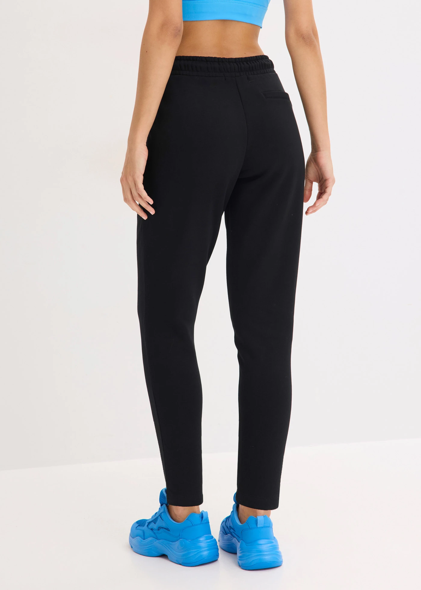 Joggingbroek met elastische tailleband • zwart • bonprix online shop