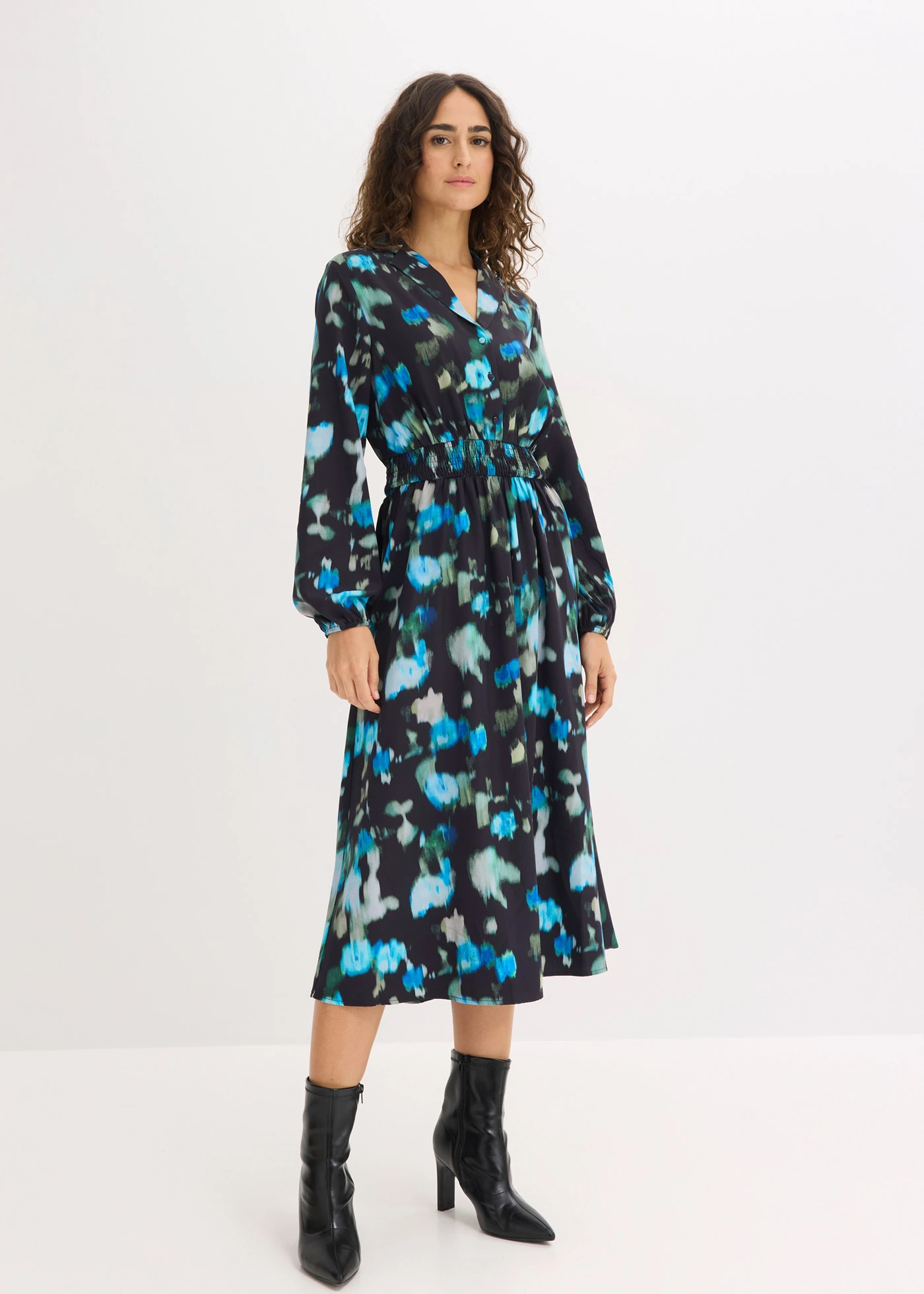 Rochie midi • negru floral • magazin bonprix