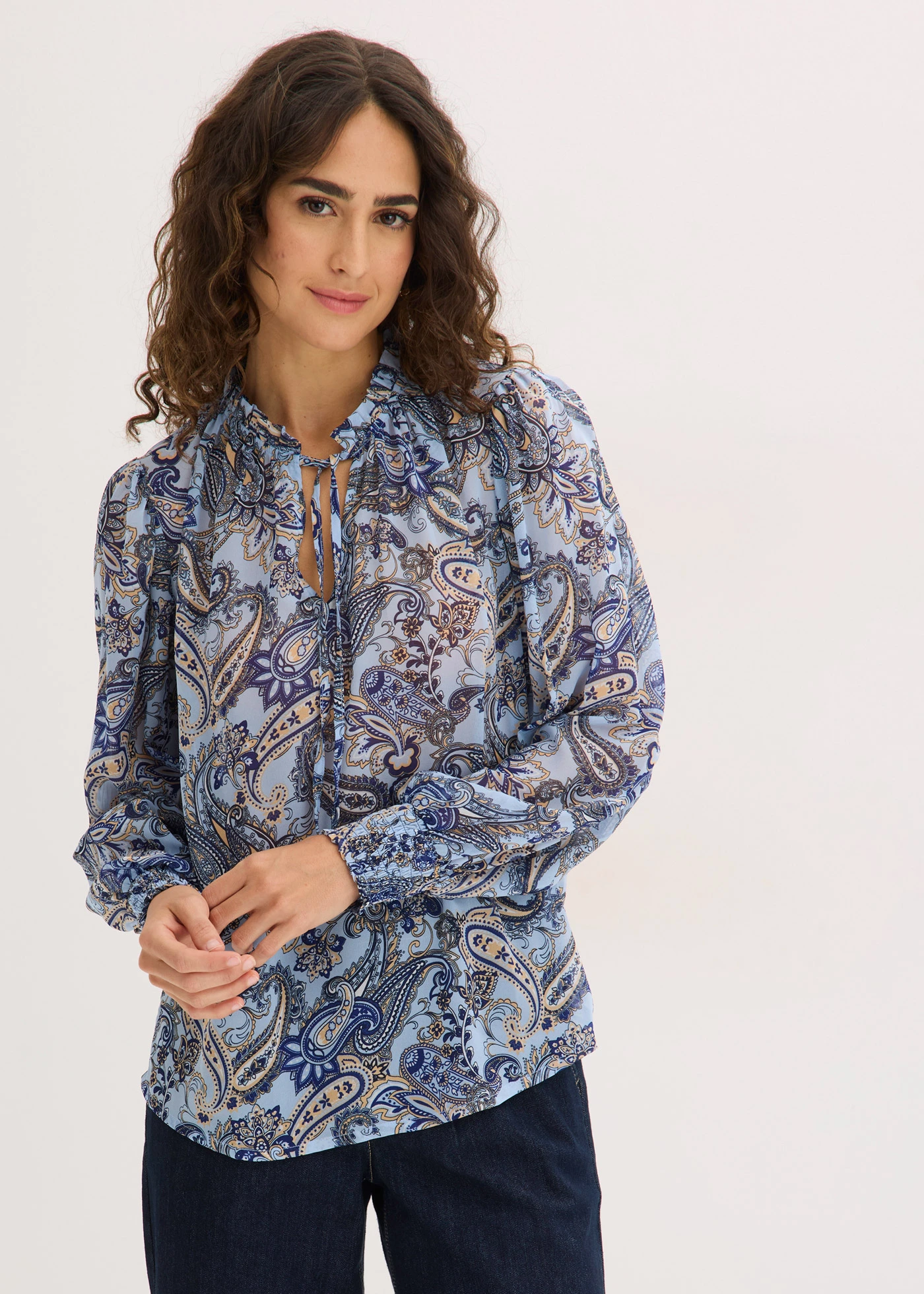 Chiffon blouse • lichtblauw paisley • bonprix online shop