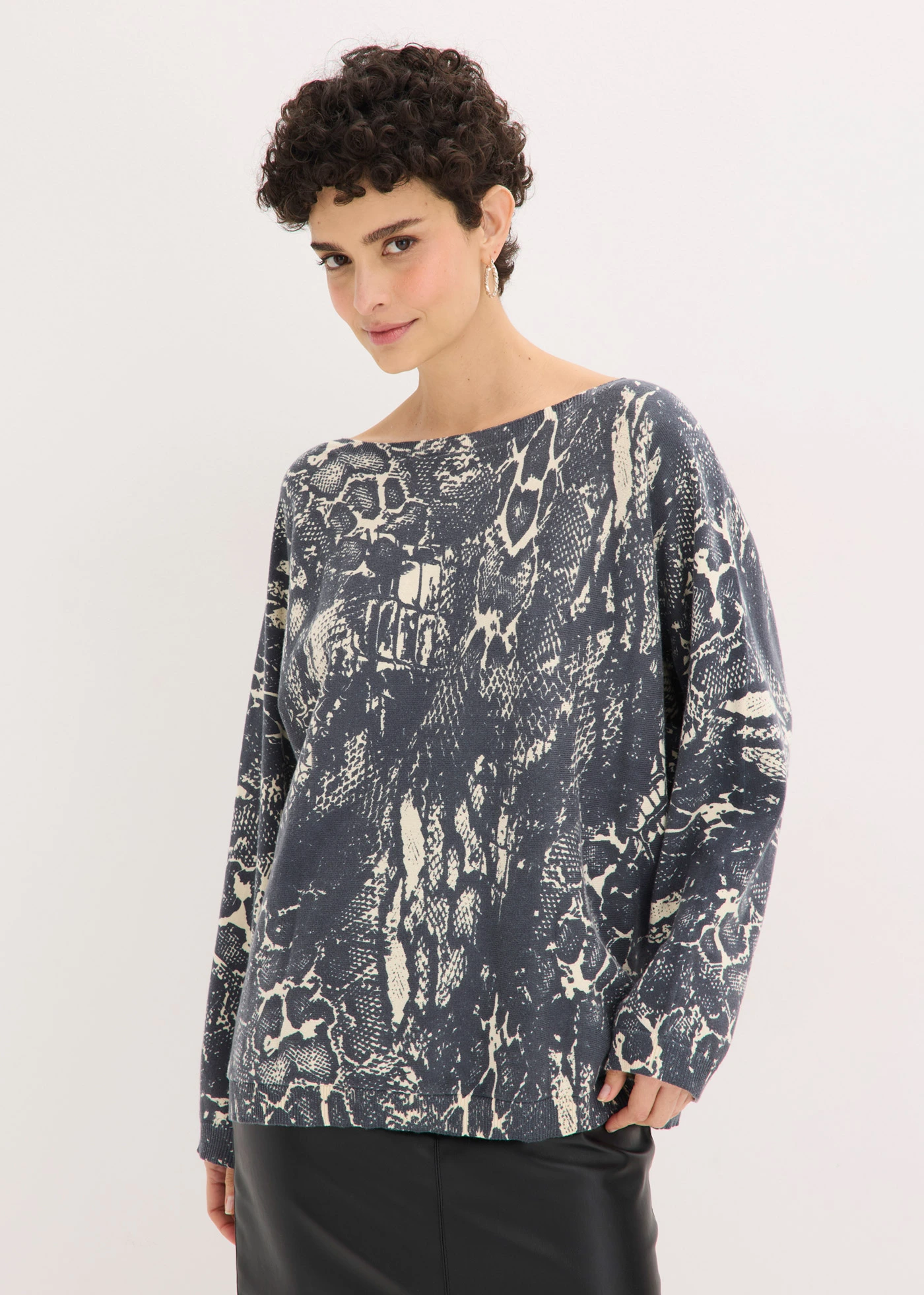 Pull manches chauve-souris à imprimé python • gris ardoise-blanc nacré python • Boutique bonprix