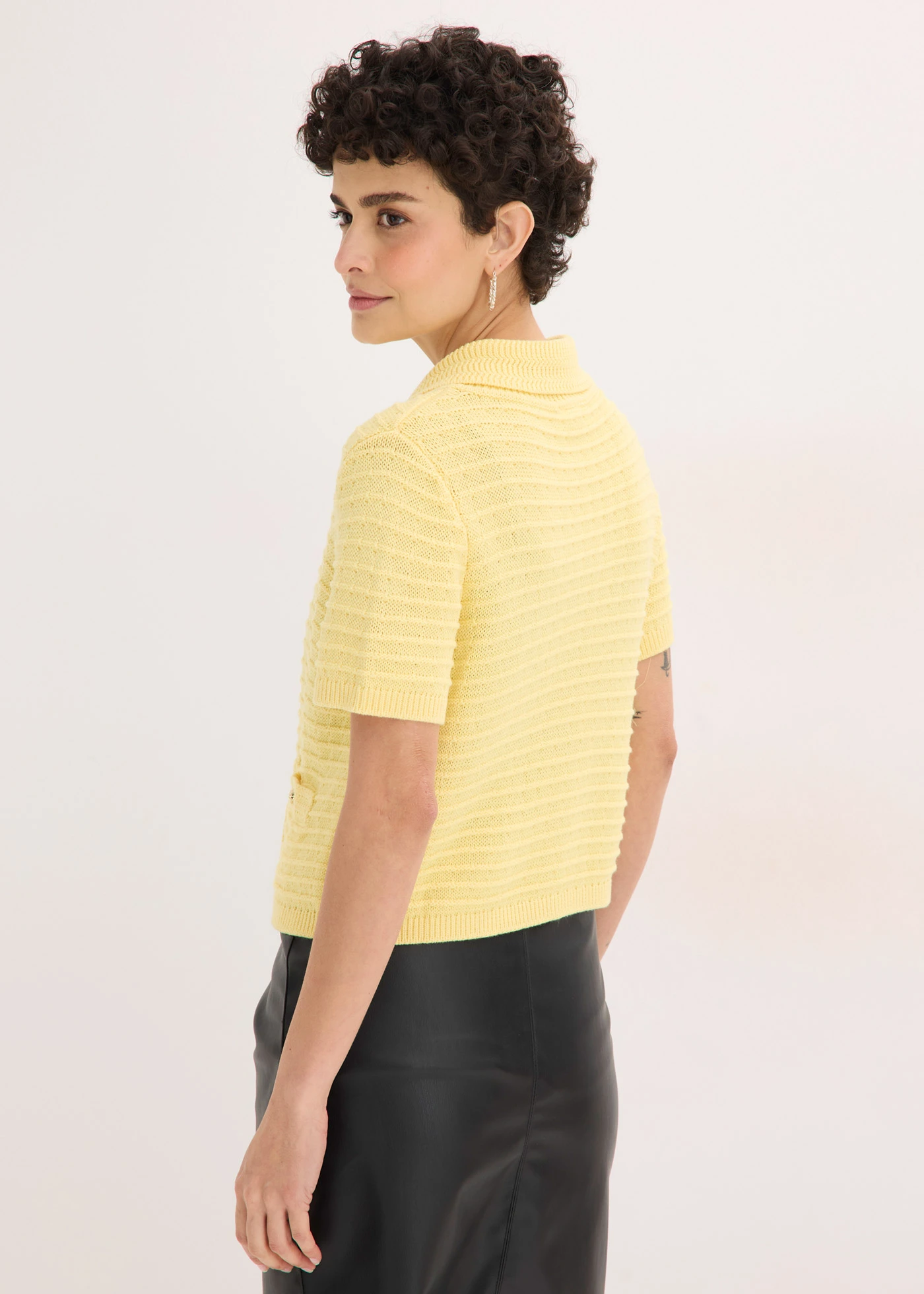 Vest met decoratieve knopen • lichtgeel • bonprix online shop