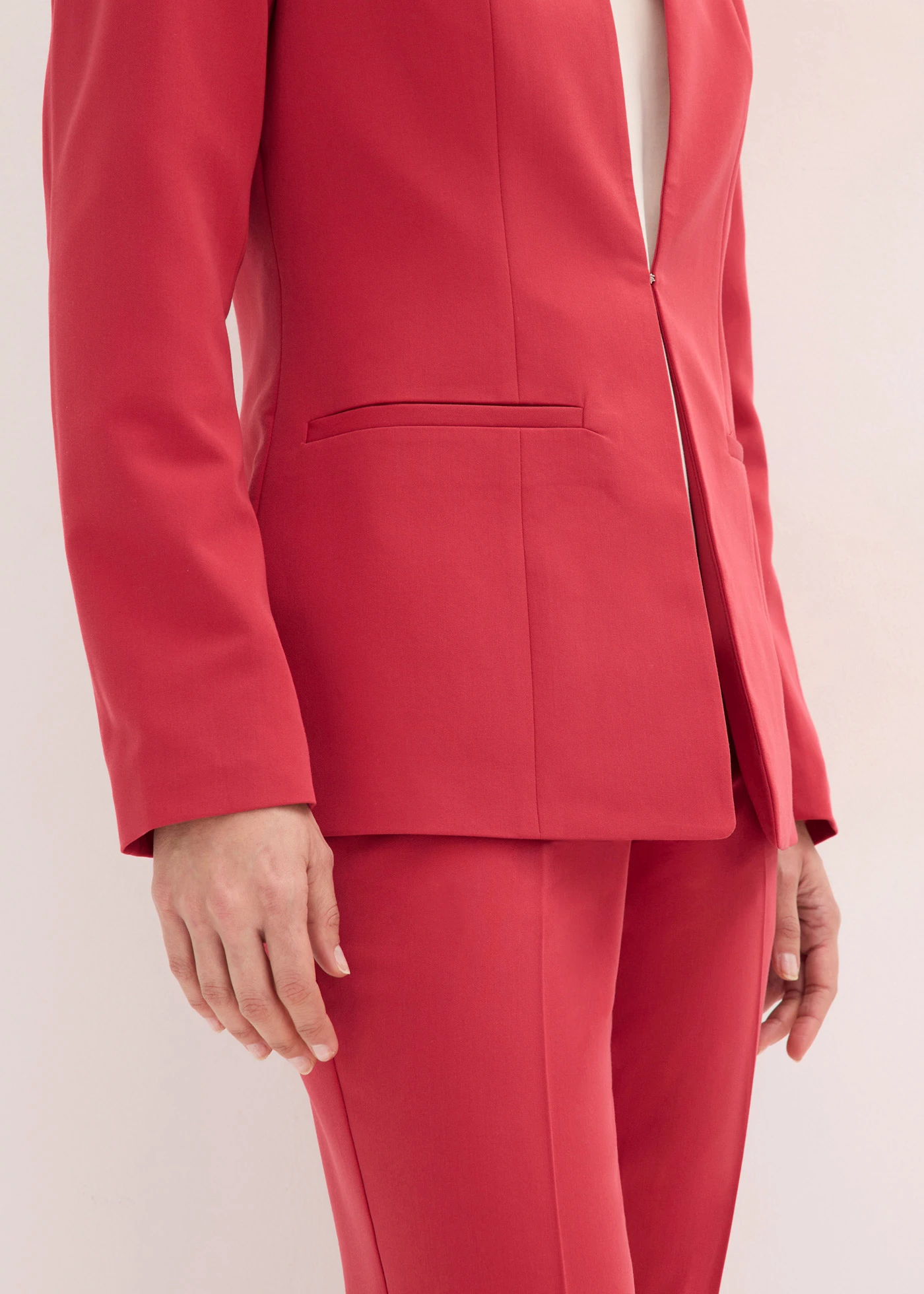 Costum cu pantaloni (set/2 piese) • roșu-cireașă • magazin bonprix