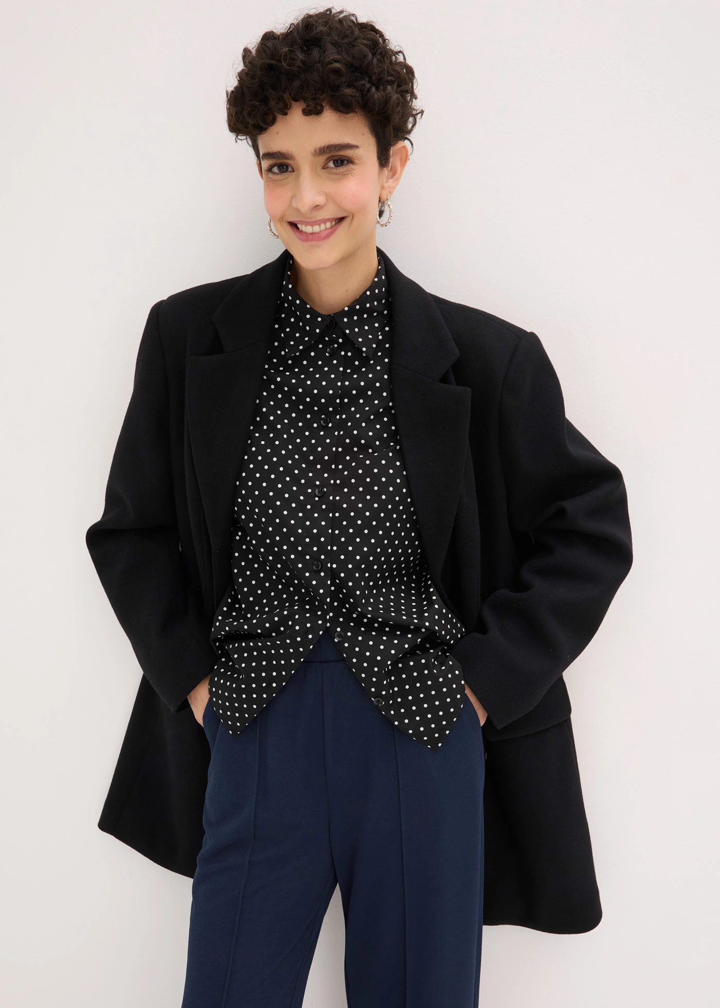 Kalhoty bez zapínání, z pevného interlocku • tmavě modrá • bonprix obchod