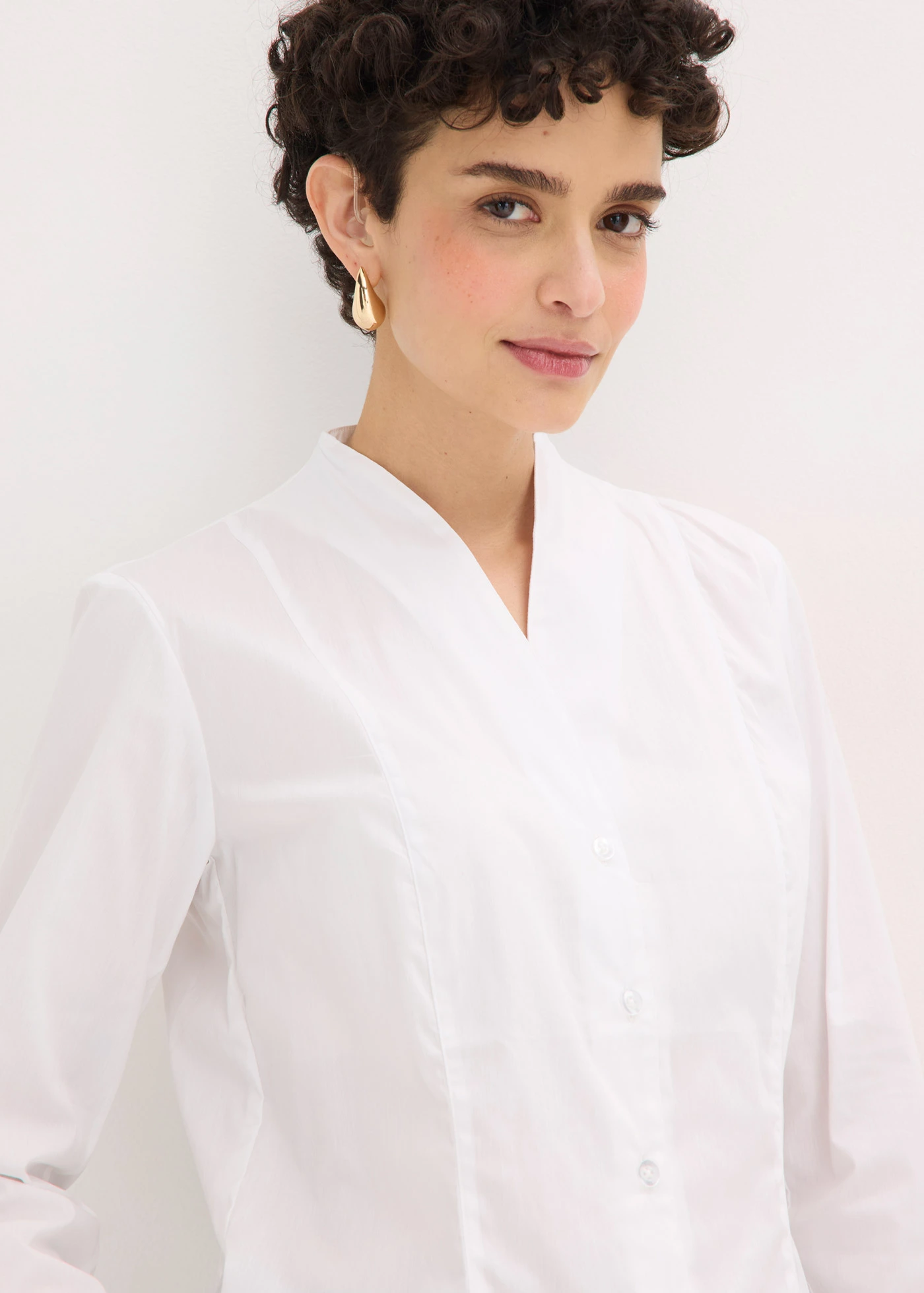 Popeline stretch blouse met kelkvormige kraag • wit • bonprix online shop