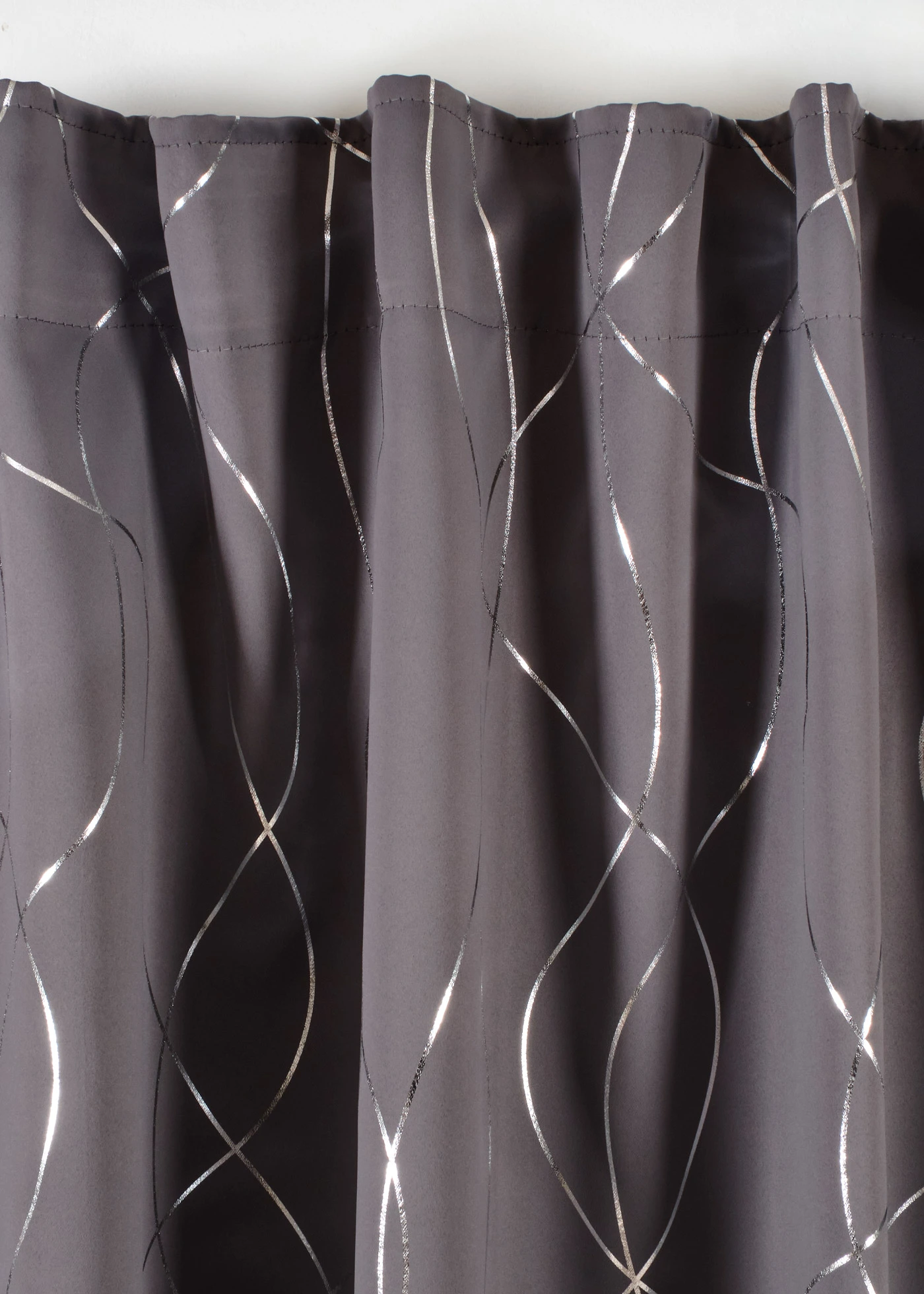 Rideau panneau obscurcissant à imprimé brillant, aussi en extra long (1 pce) • gris/argenté • Boutique bonprix