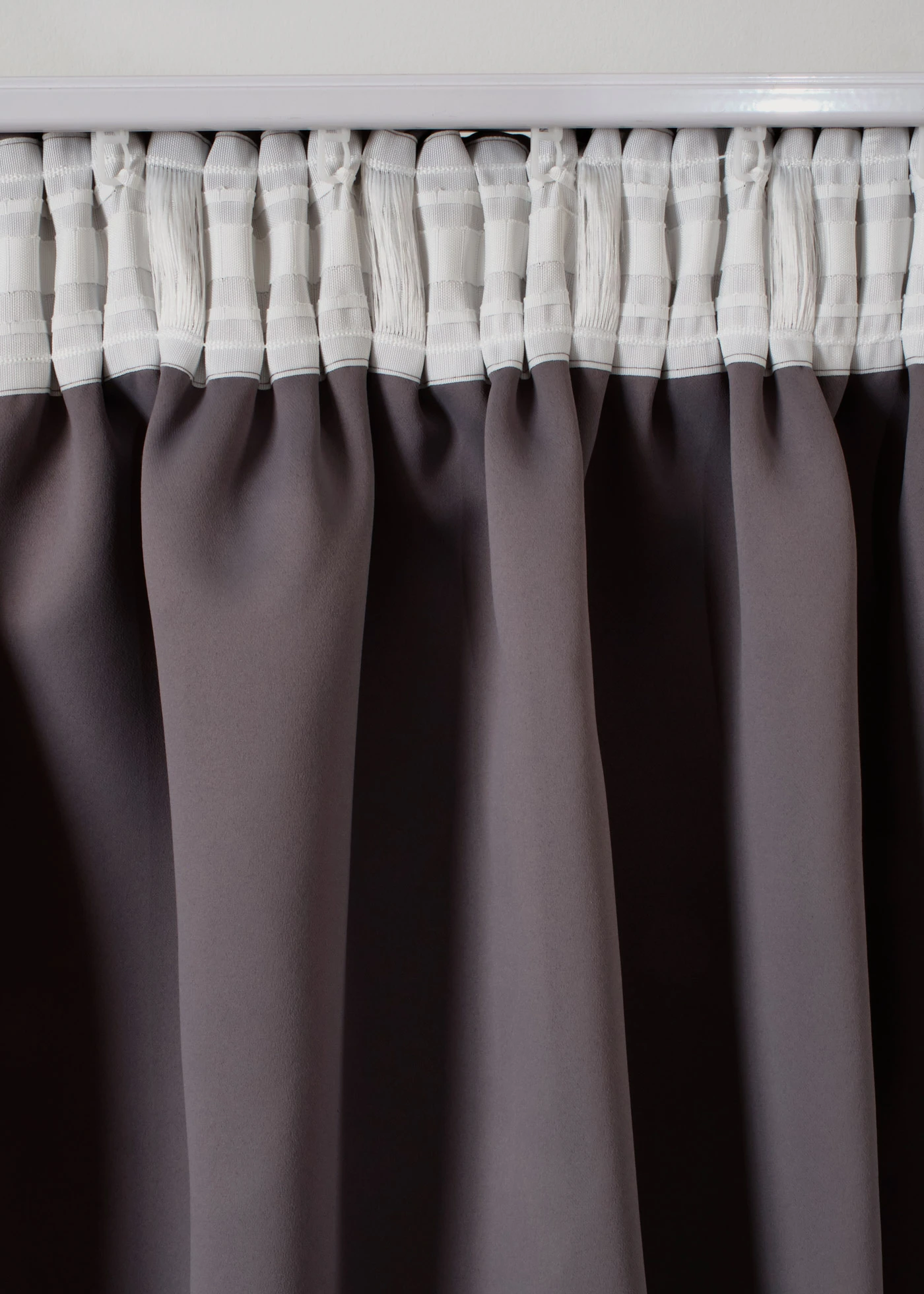 Rideau panneau obscurcissant, aussi en extra long (1 pce) • gris/argenté • Boutique bonprix