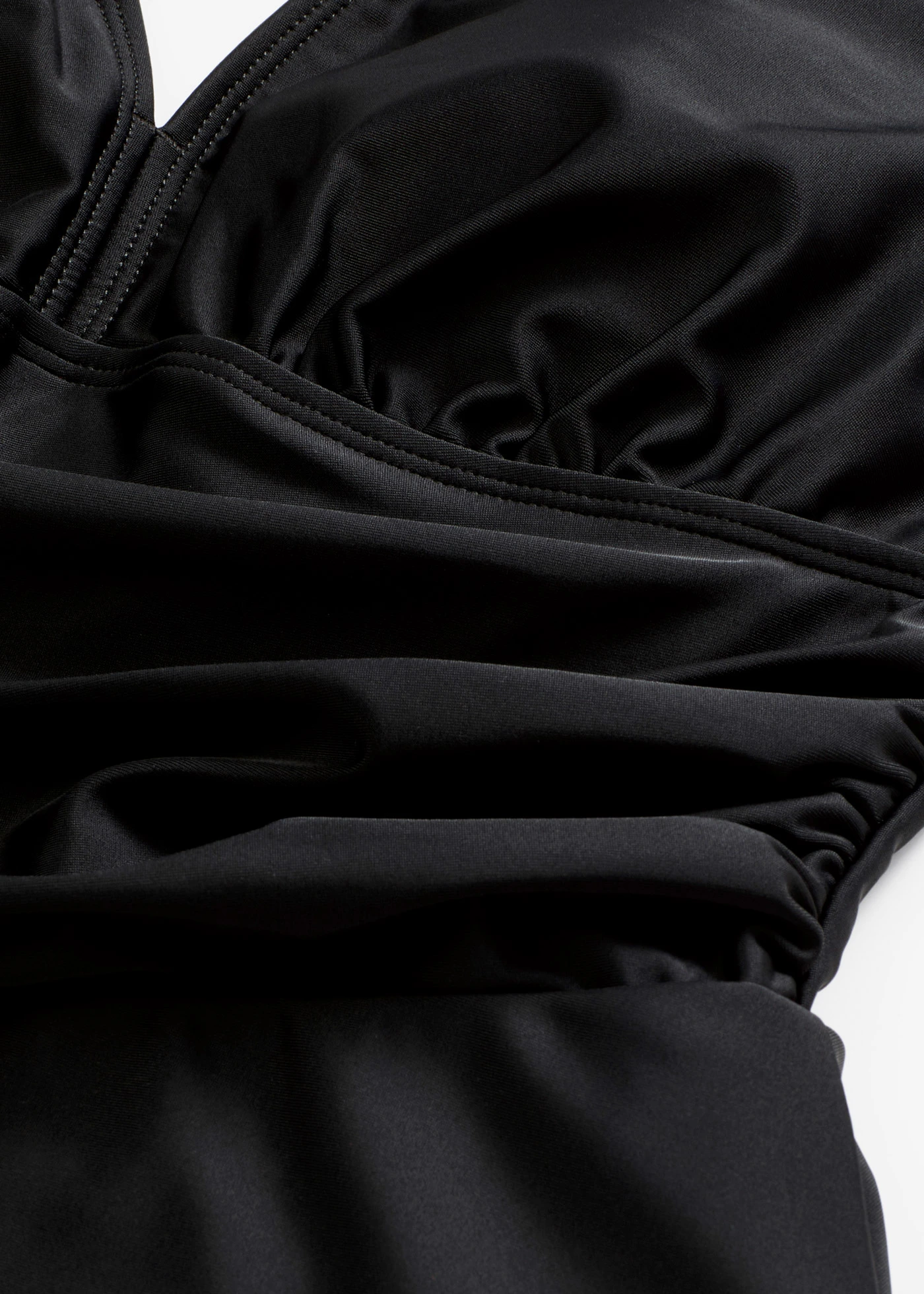 Koupací šaty s překříženými ramínky • černá • bonprix obchod