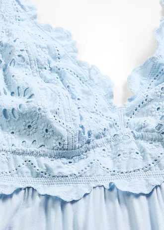 Nuisette en viscose avec broderies anglaises • bleu poudré • Boutique bonprix