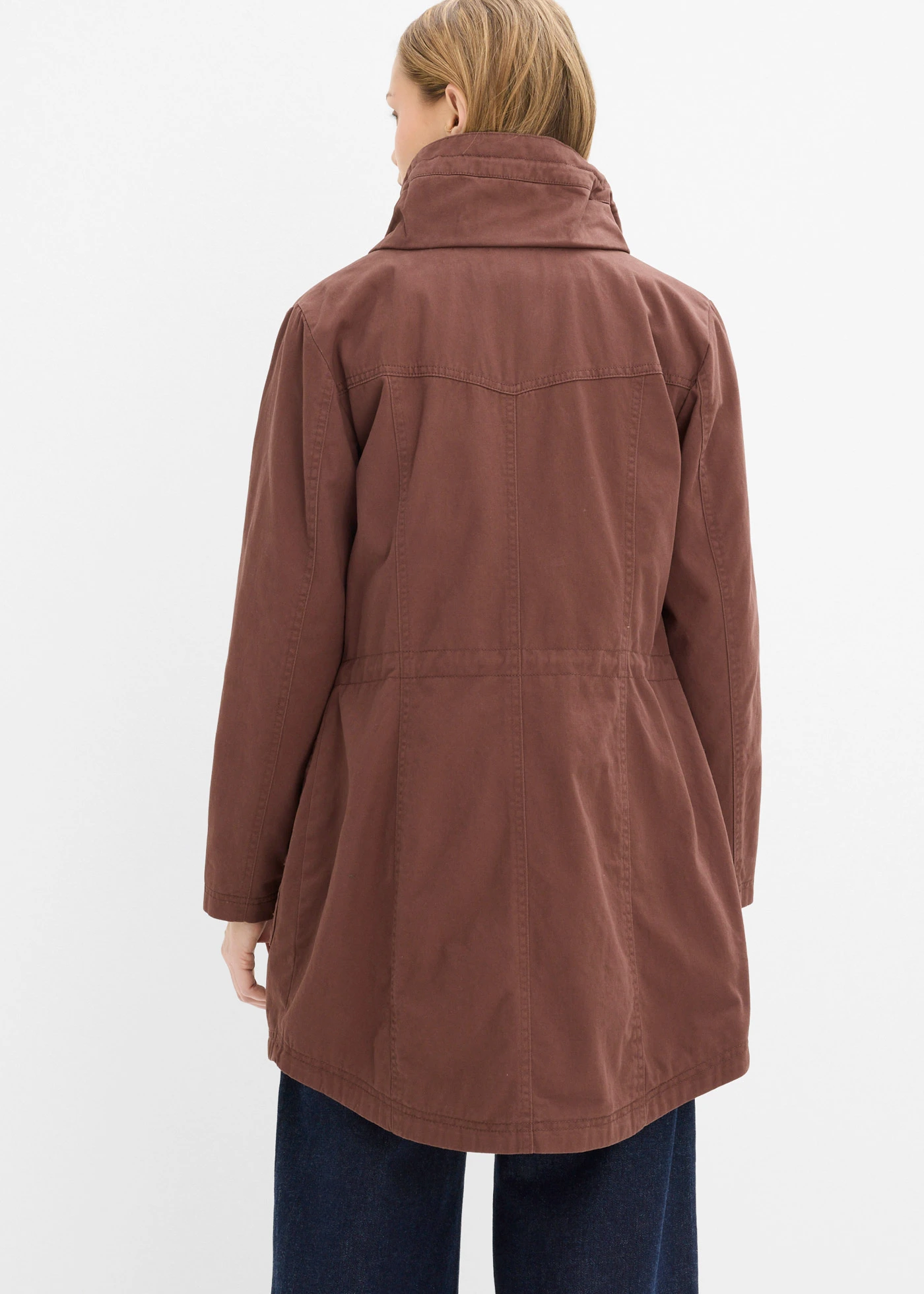 Parka courte en coton à col montant, cintrée • marron • Boutique bonprix