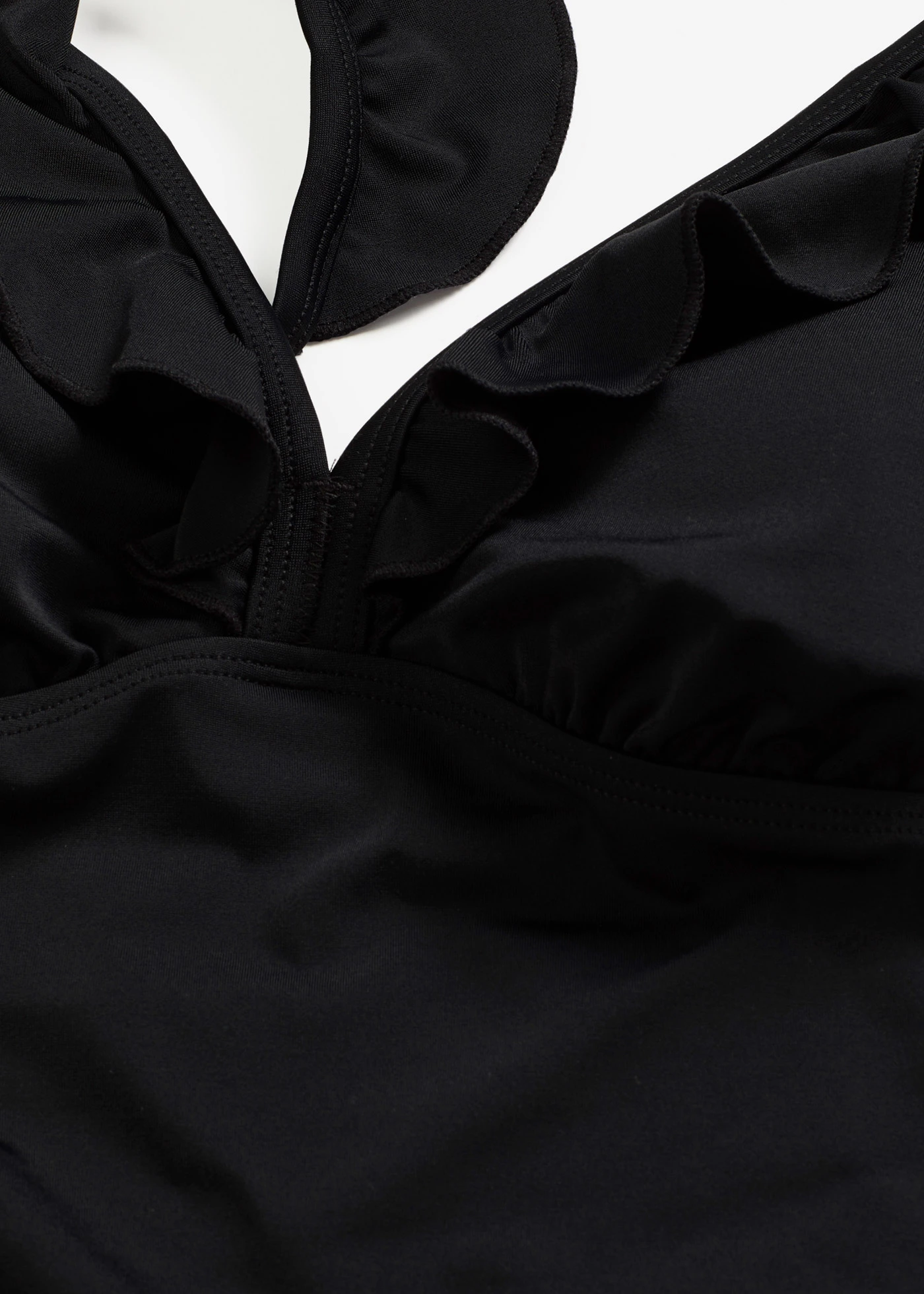 Maillot 1 pièce à volants • noir • Boutique bonprix