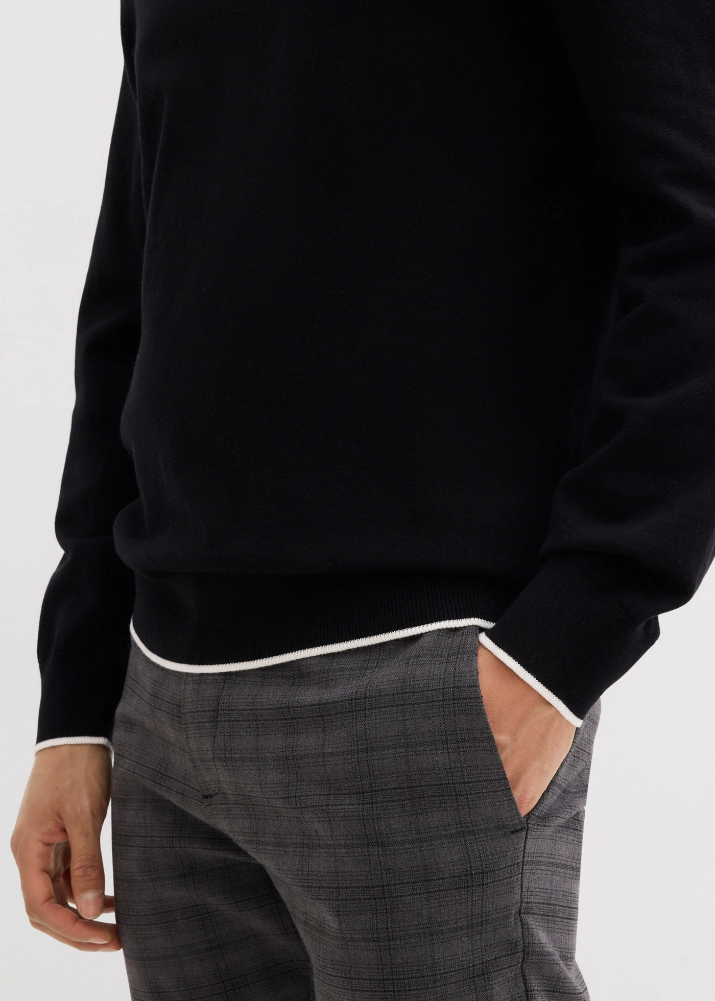 Pulover Troyer elegant cu bumbac • negru • magazin bonprix