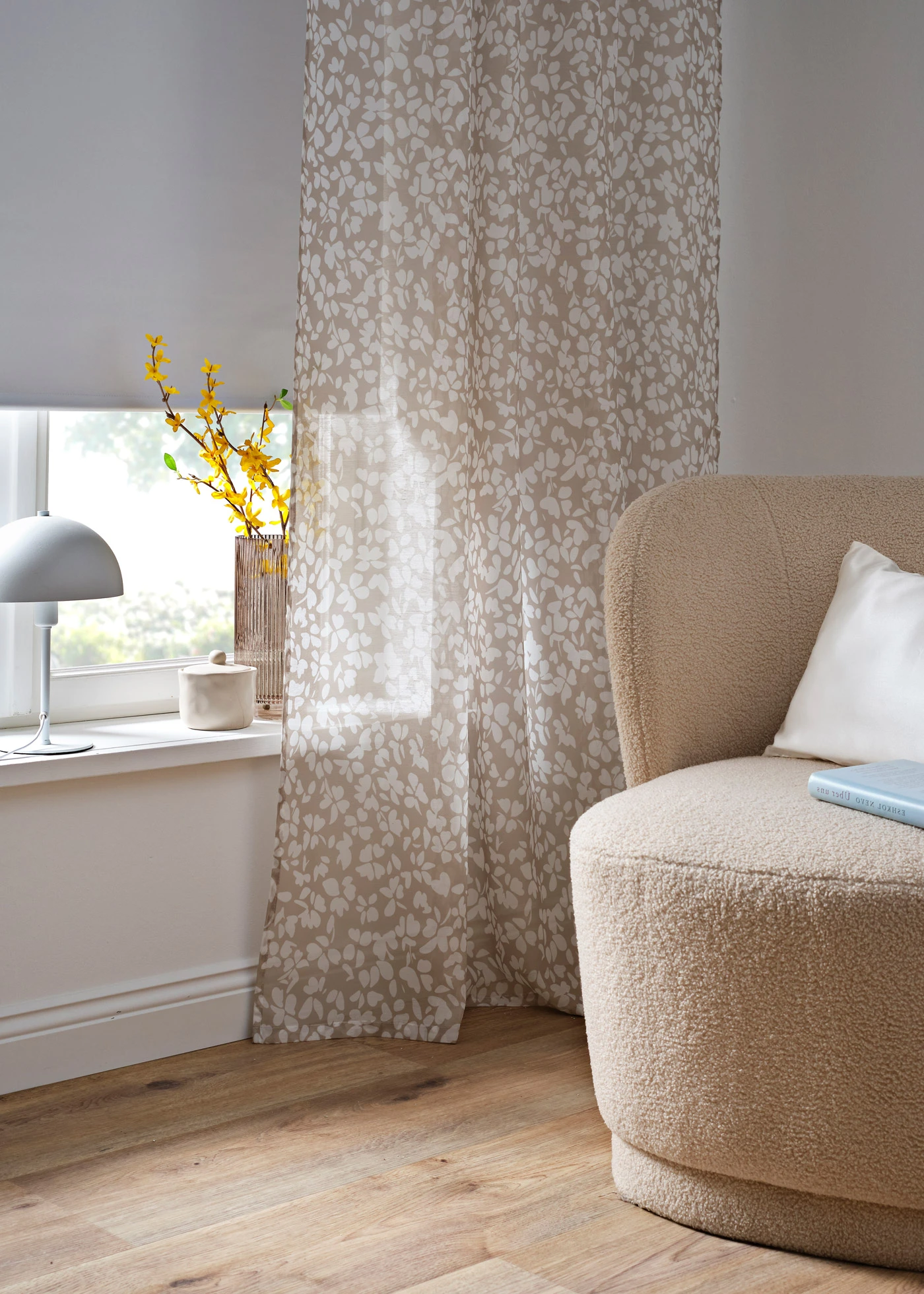 Lot de 2 voilages en batiste • beige-blanc • Boutique bonprix