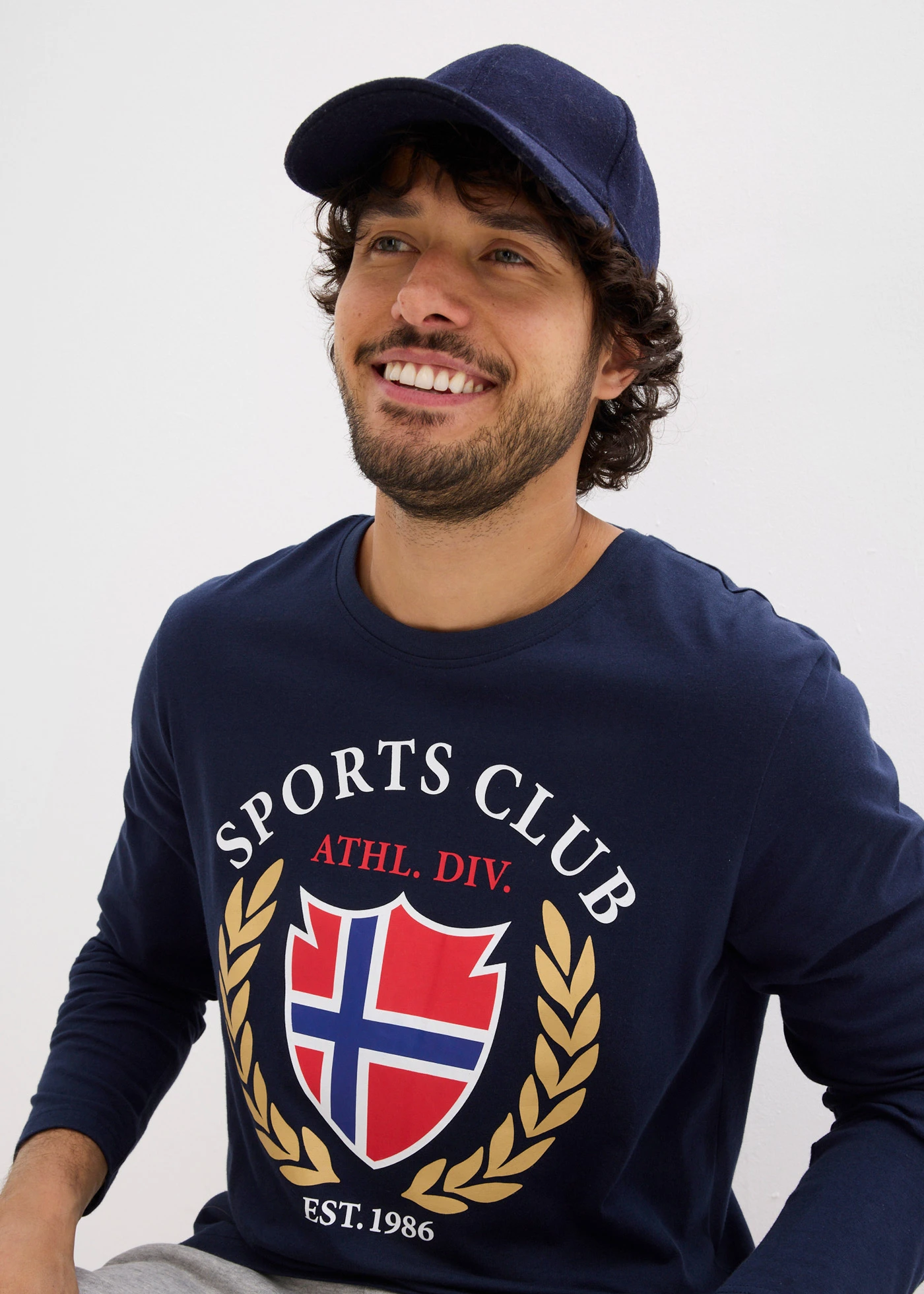 Longsleeve van puur katoen • donkerblauw met print • bonprix online shop