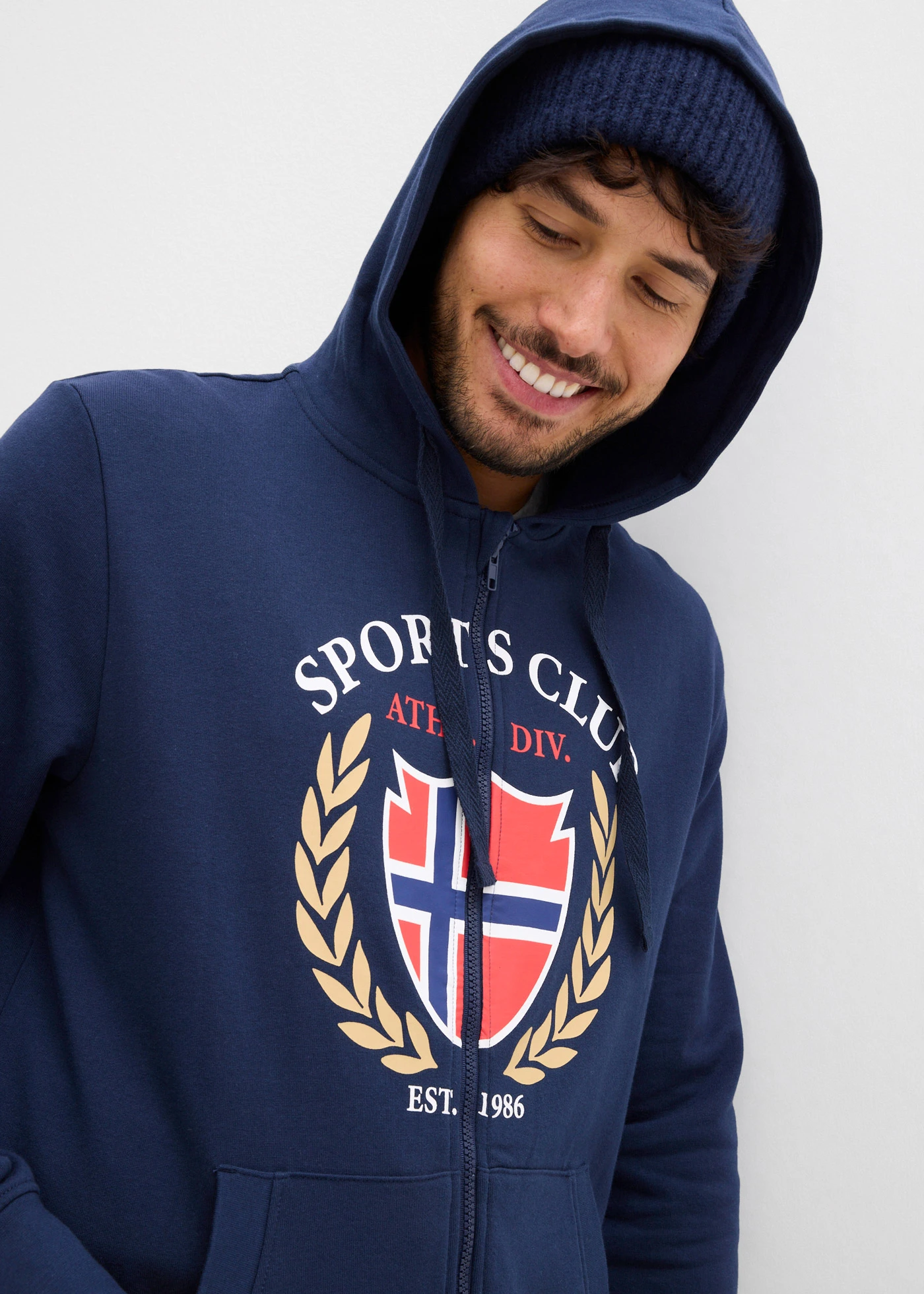 Sweat zippé à capuche, 100% coton • bleu foncé imprimé • Boutique bonprix