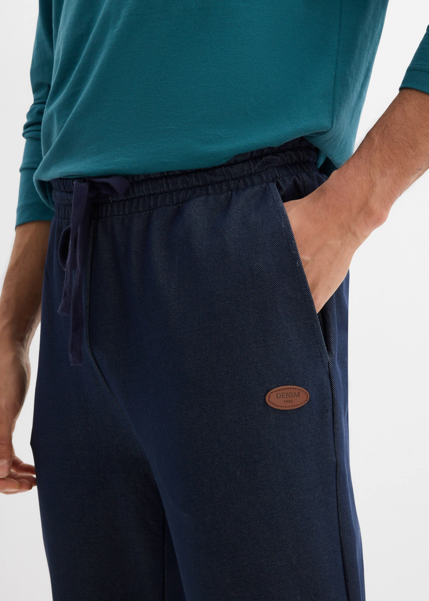 Joggingové tepláky, denim vzhľad • tmavomodrá • obchod bonprix