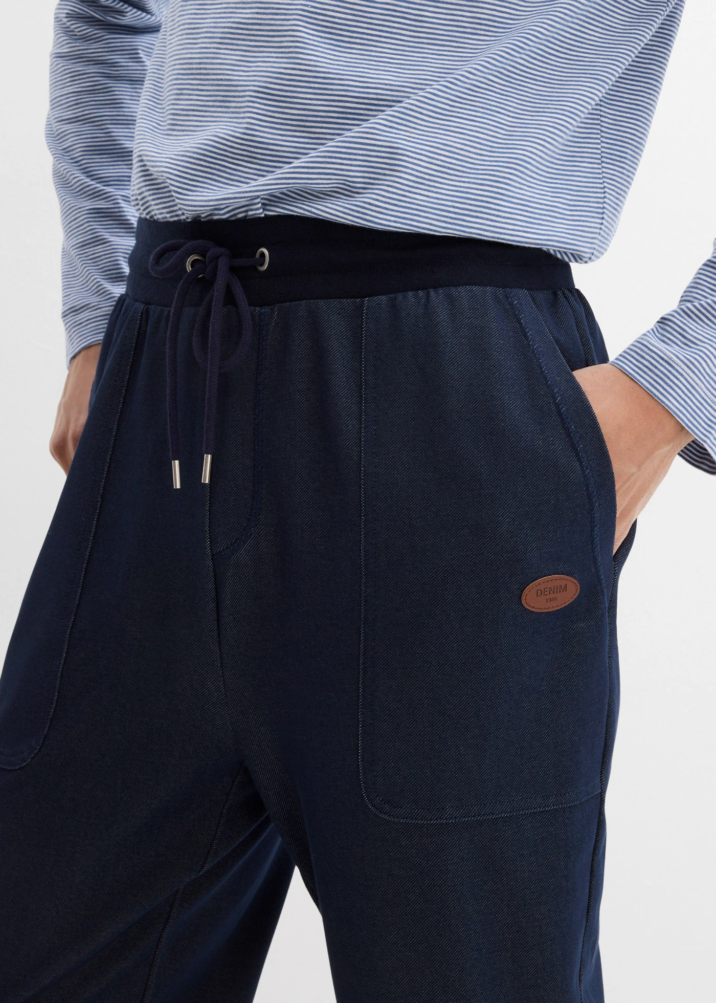 Joggingbroek in denim look • donkerblauw • bonprix online shop