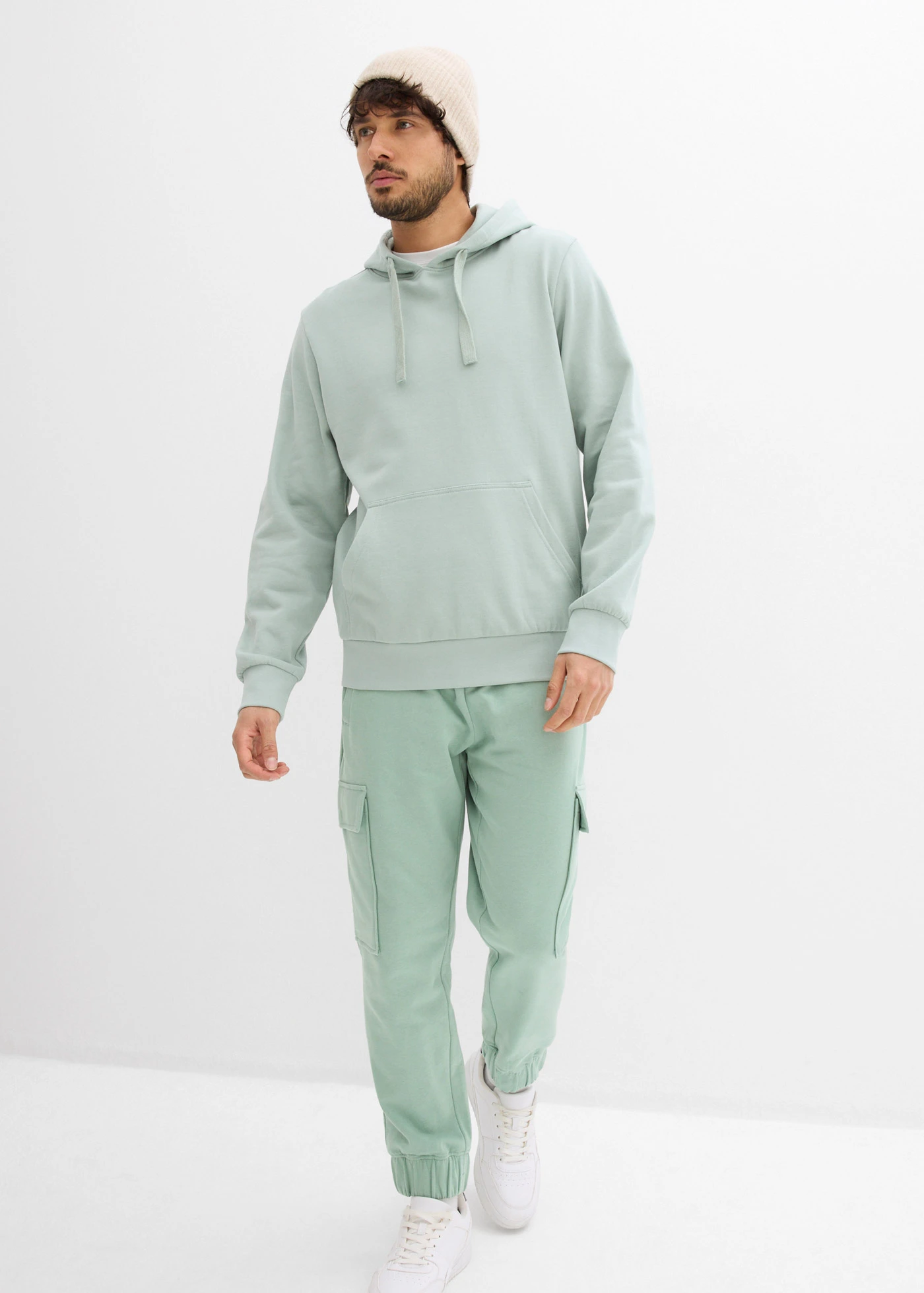 Hoodie • grijsgroen • bonprix online shop