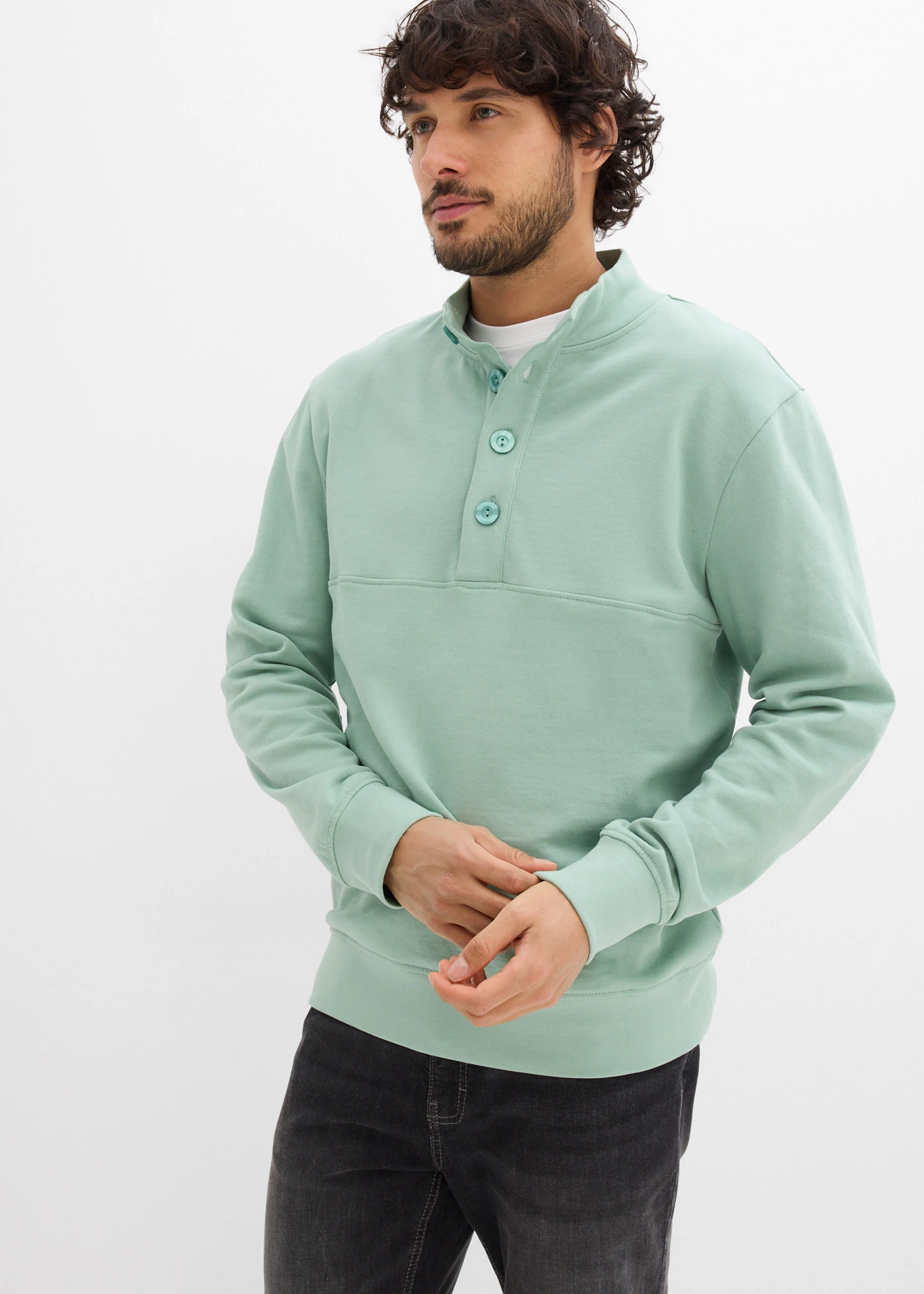 Sweat à col boutonné 100% coton • vert pastel • Boutique bonprix