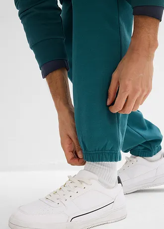 Spodnie sportowe z czystej bawełny organicznej • zielony pieprz • sklep bonprix