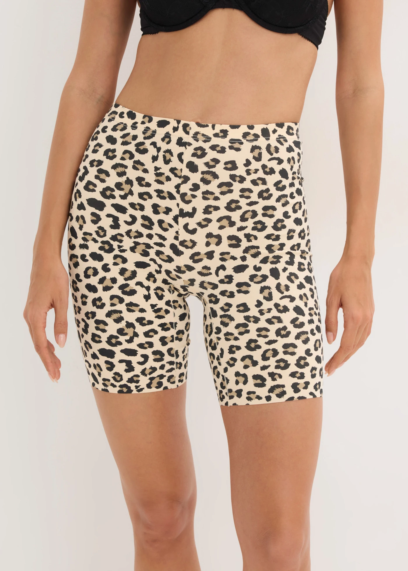 Krátké legíny proti tření stehen, s chladivým materiálem • leopardí vzor • bonprix obchod