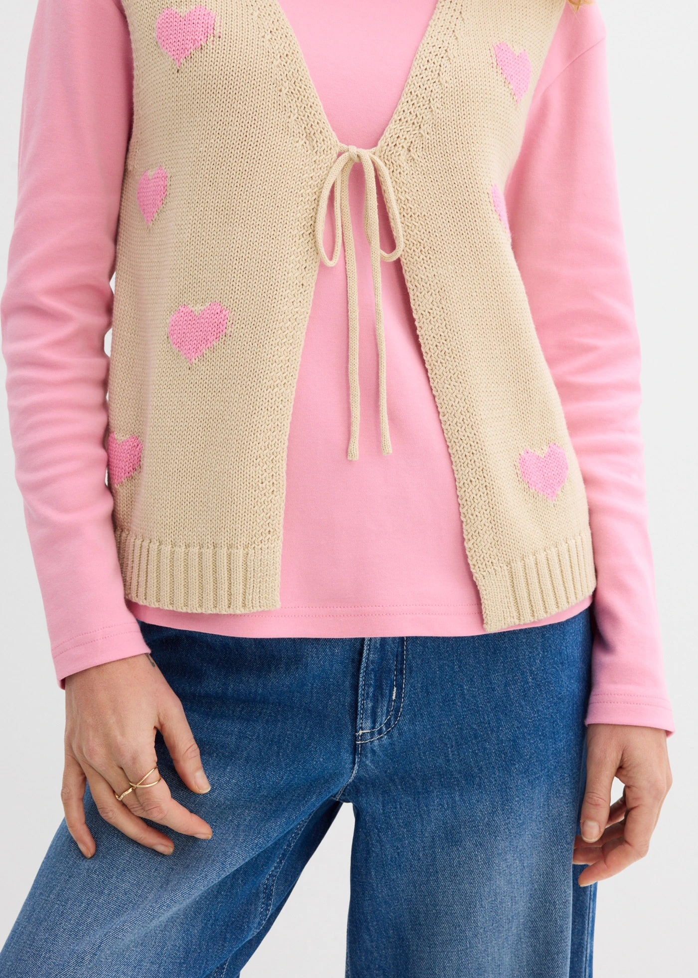 Gebreid vest van een katoenmix • lichtsand-roze • bonprix online shop