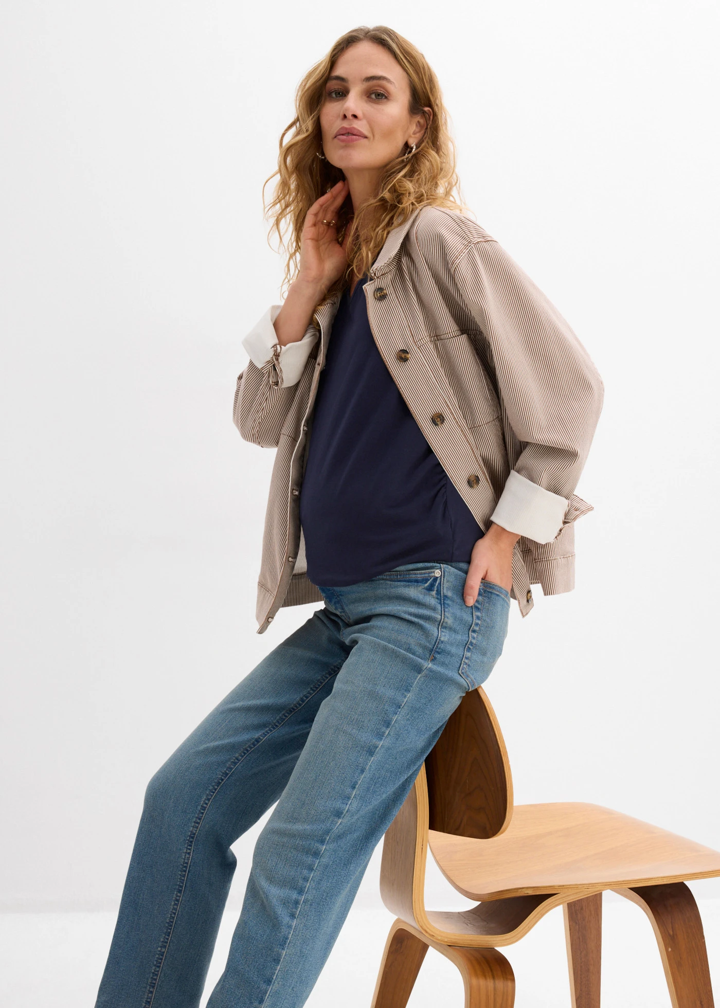 Blugi de gravide care pot fi purtați și după, ankle length • albastru denim uzat • magazin bonprix