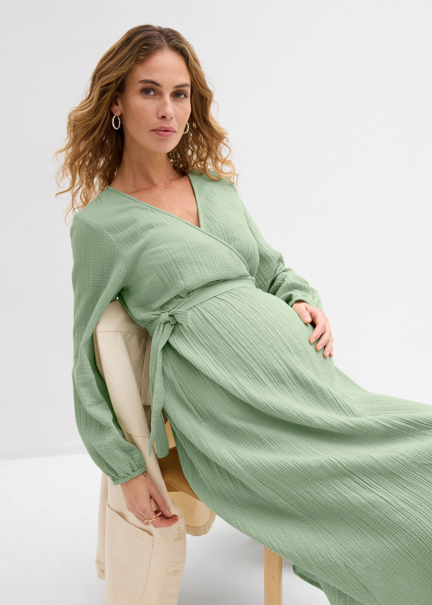 Rochie de gravide și alăptare 2 în 1 din muselină de bumbac • gri/verde • magazin bonprix