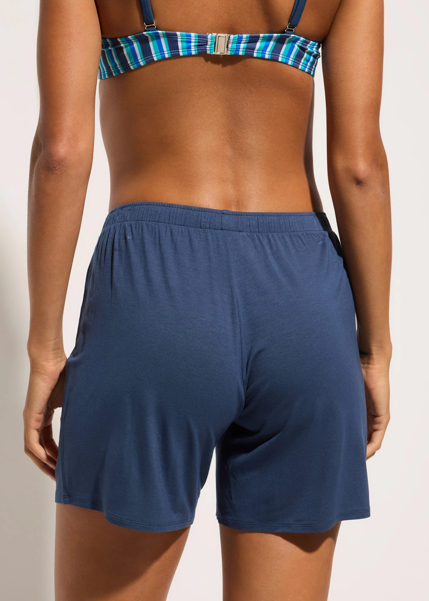 Strandshort in een soepele viscosemix • diepblauw • bonprix online shop