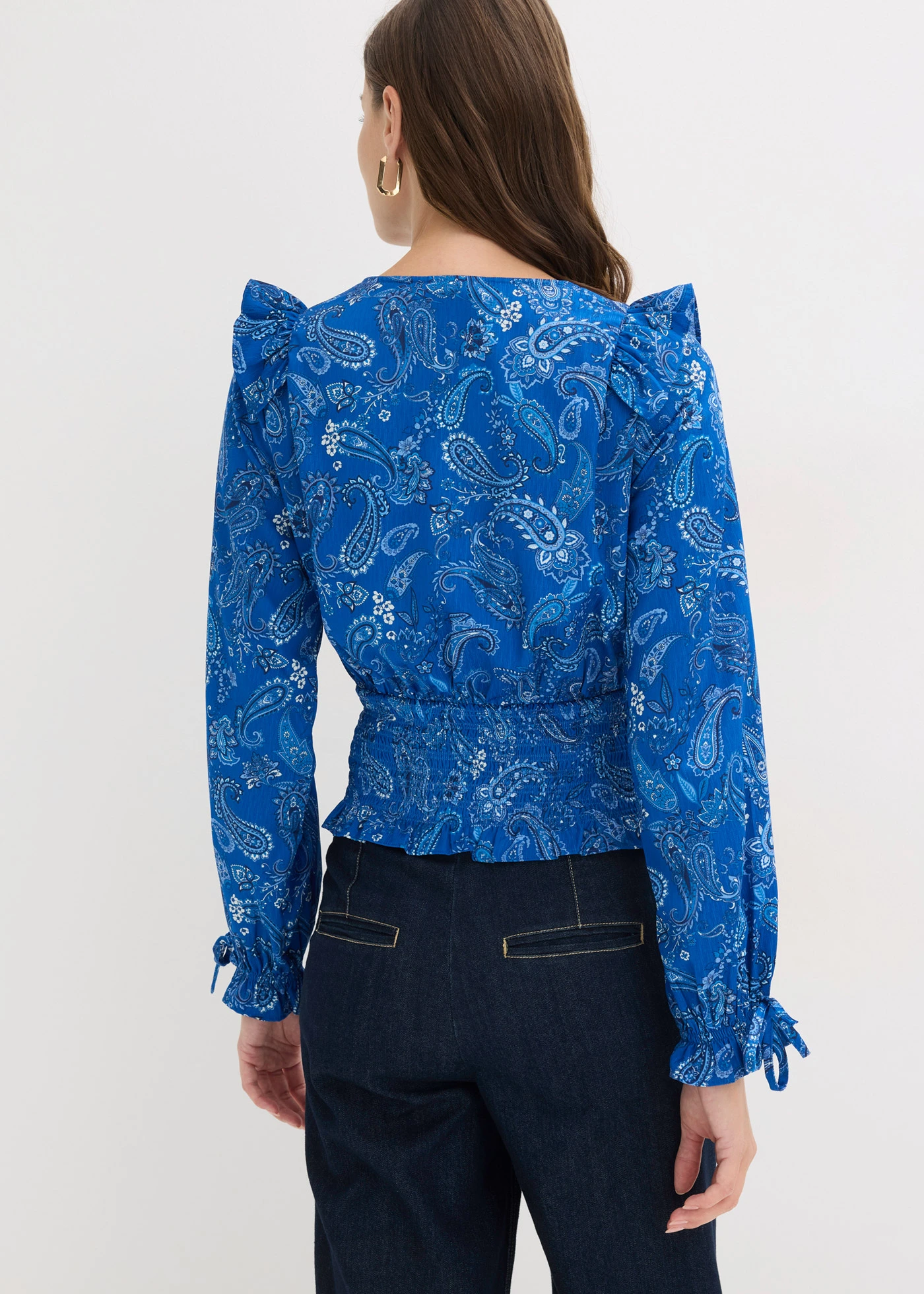 Blouse à volants et smocks • bleu arctique paisley • Boutique bonprix