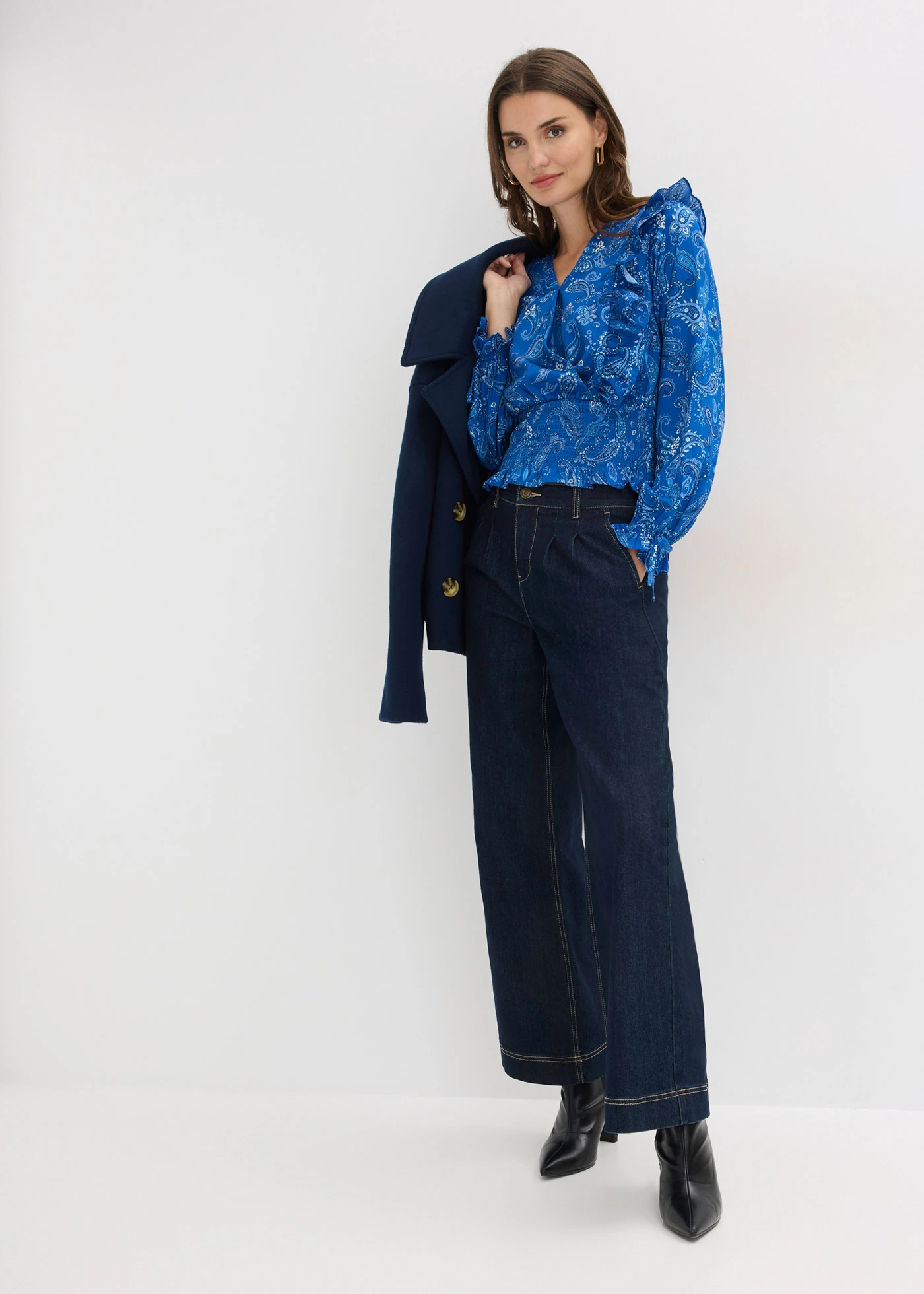 Blouse met volants, gesmokt • arctisch blauw paisley • bonprix online shop