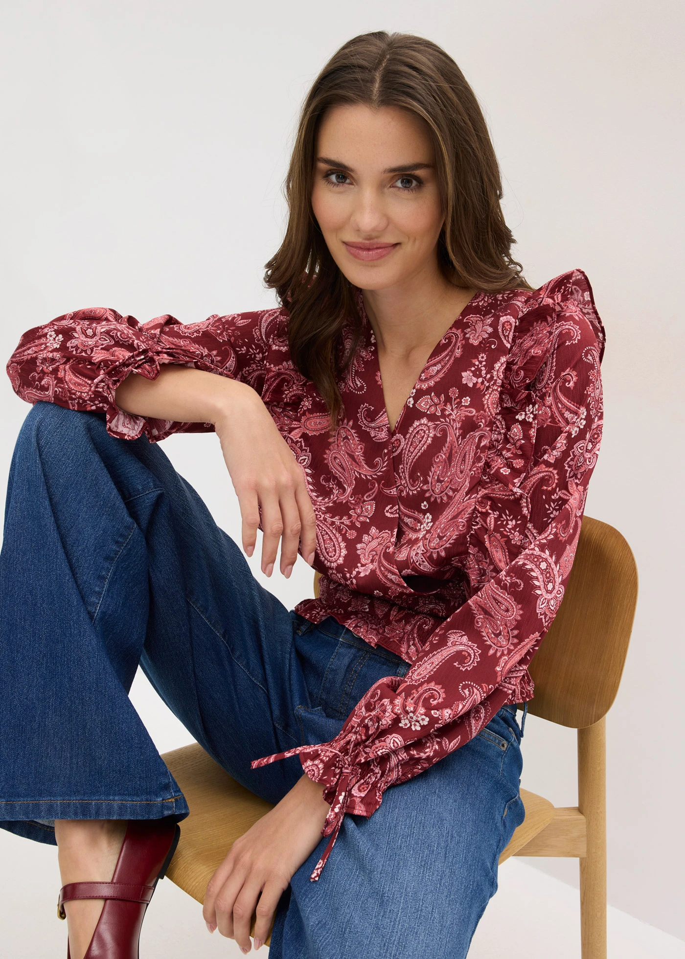 Blouse met volants, gesmokt • robijnrood paisley • bonprix online shop