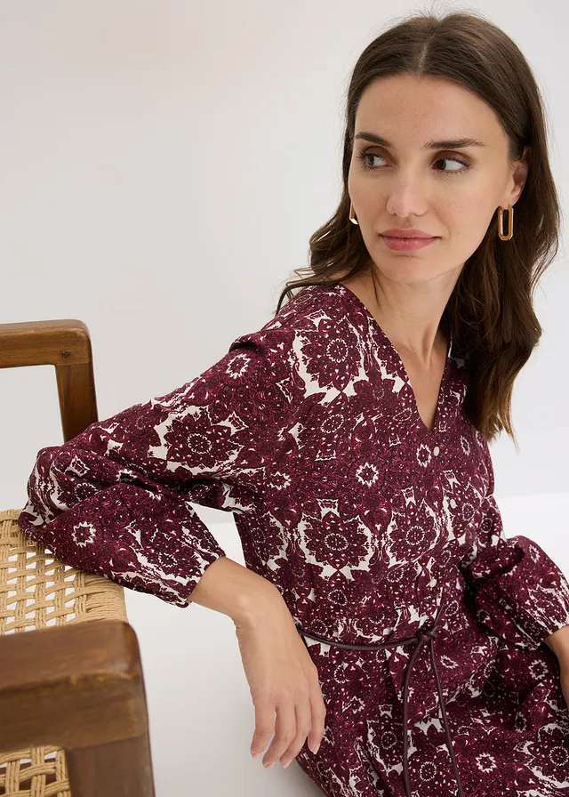 Robe midi en matière douce • rouge rubis imprimé • product-page.page-title-suffix