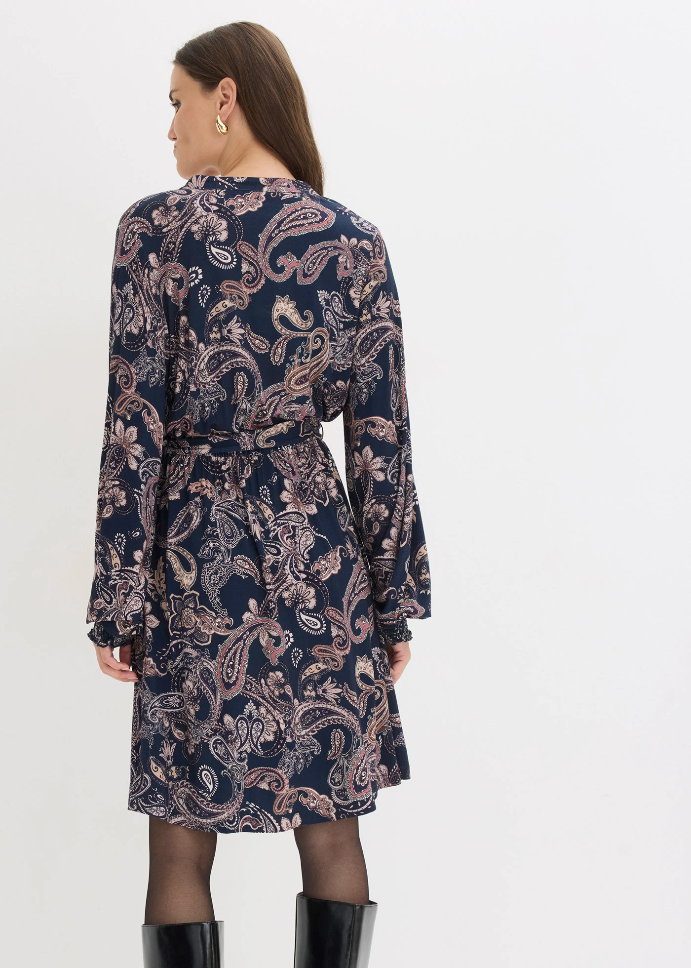 Robe en jersey • bleu foncé paisley • Boutique bonprix