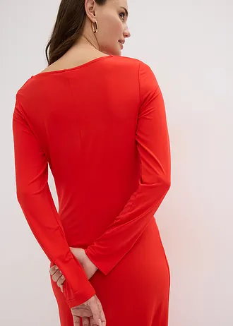 Robe cintrée en jersey viscose • fraise • Boutique bonprix