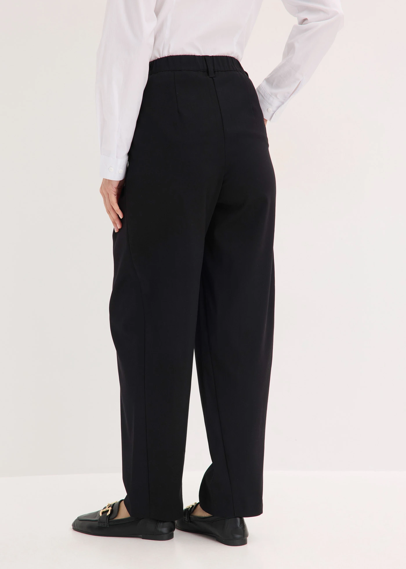 Pantalon barrel à pinces • noir • Boutique bonprix