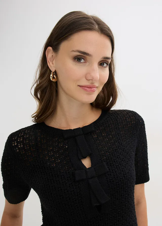 Pull ajouré • noir • product-page.page-title-suffix