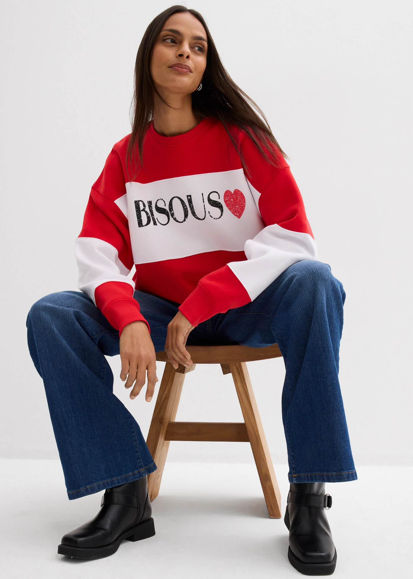 Oversized sweater van een zachte katoenmix • aardbeirood-wit met print • bonprix online shop