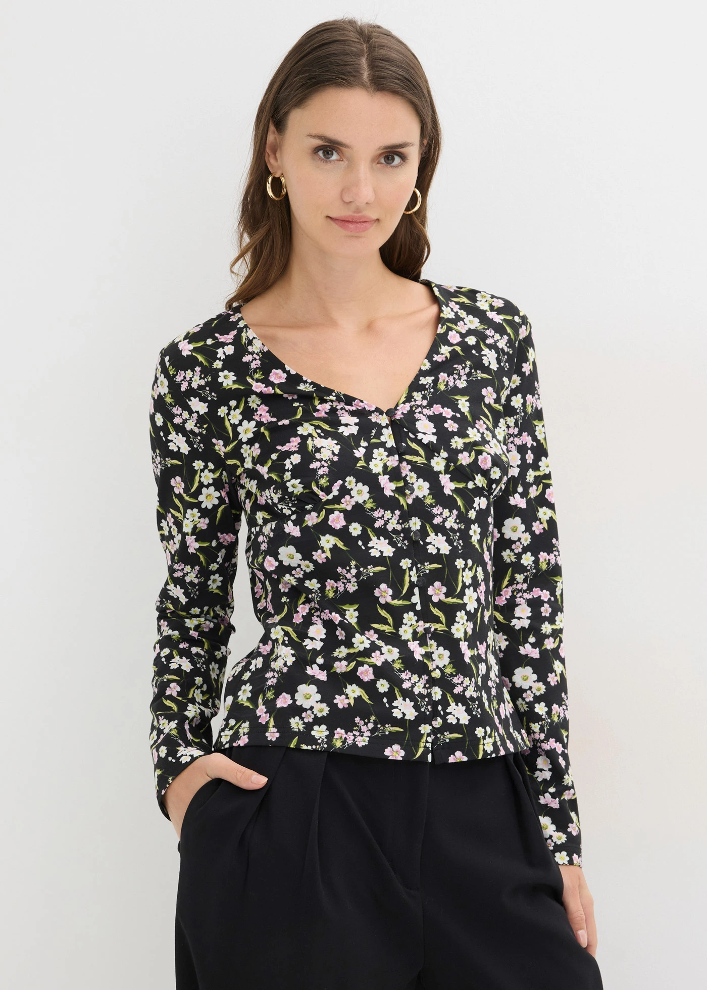 Bluză cu mâneci lungi din material cu bumbac • negru • magazin bonprix