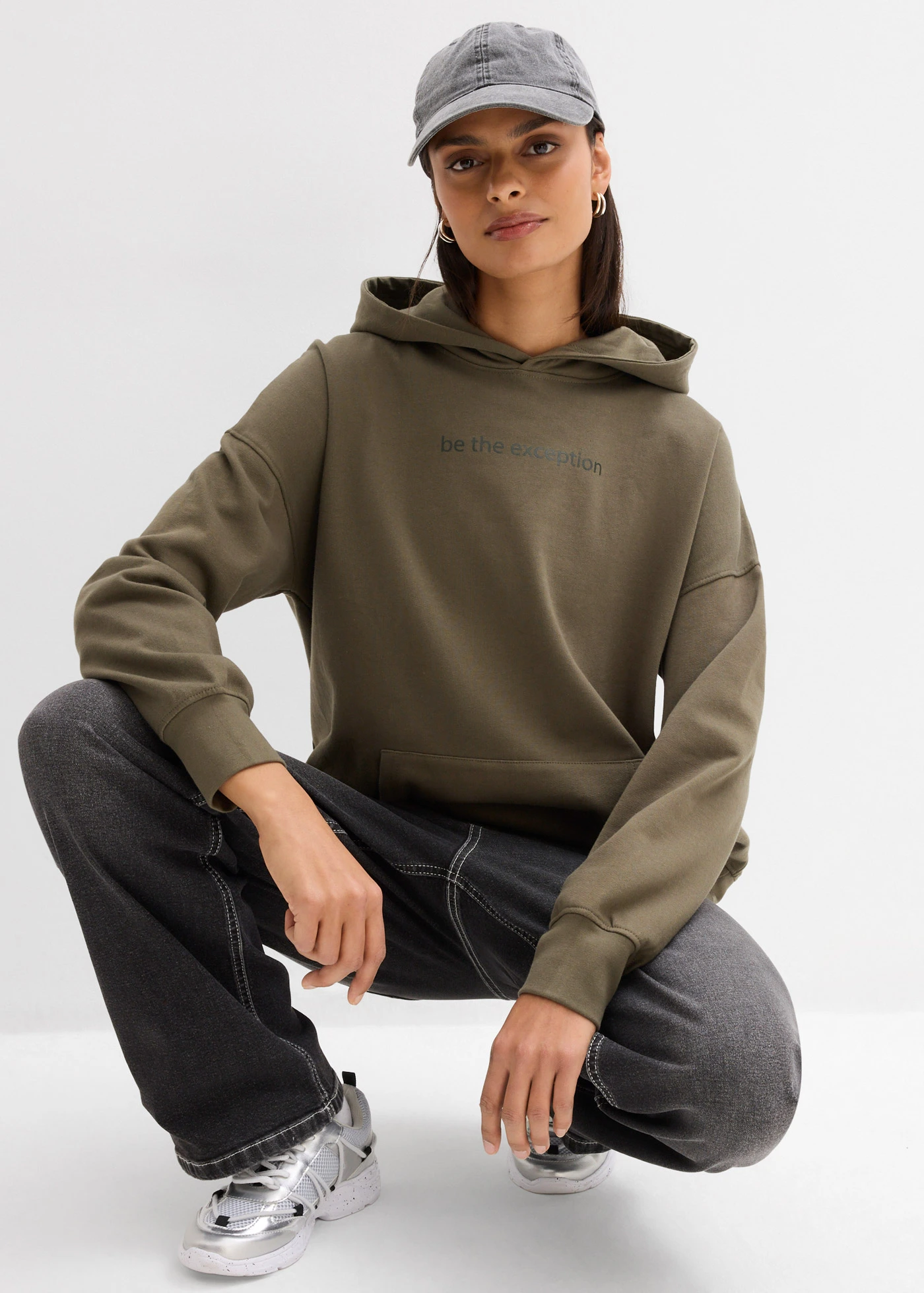 Hanorac oversize din bumbac organic 100% • oliv închis • magazin bonprix