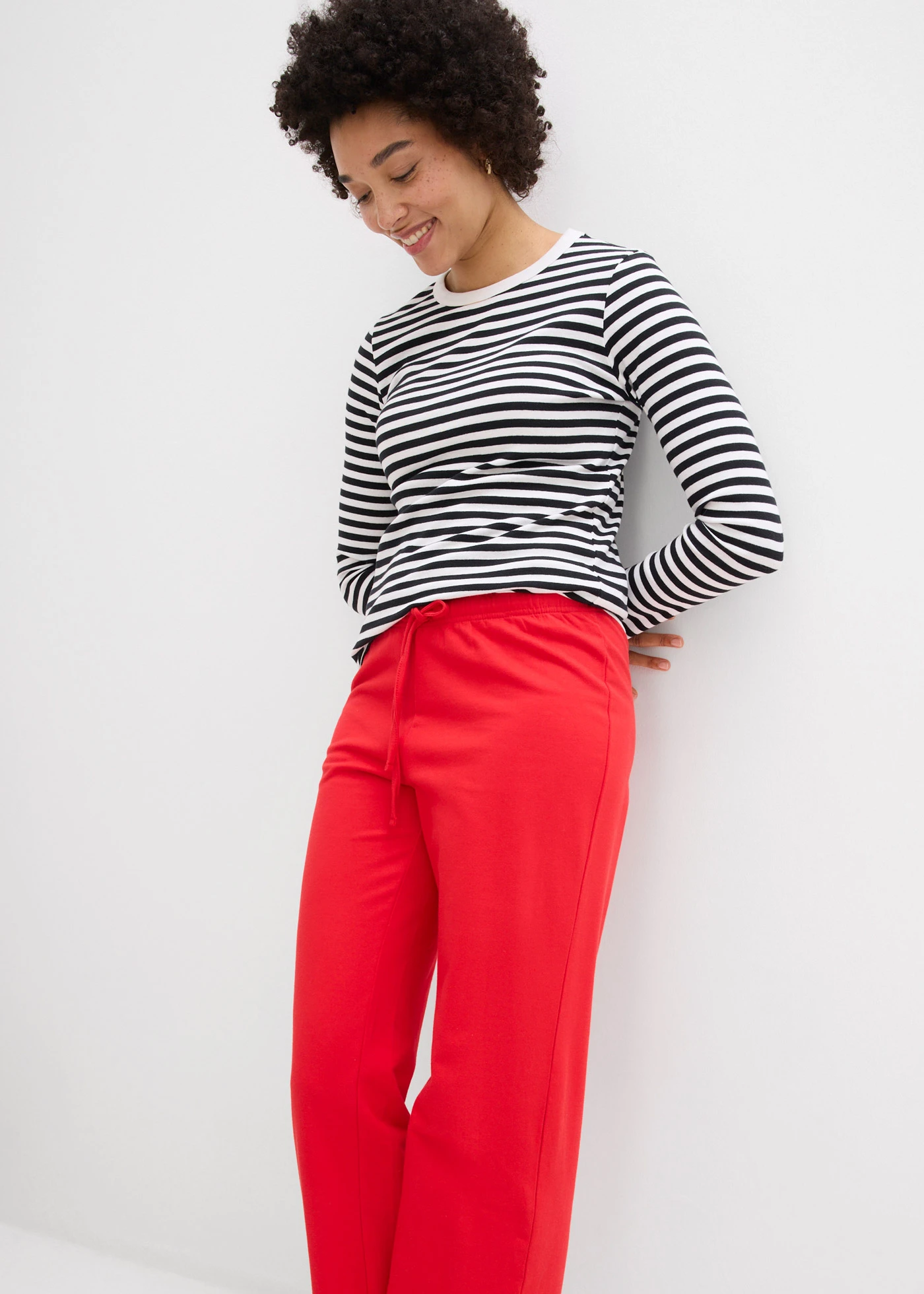 Sweatpants van biologisch katoen • aardbeirood • bonprix online shop