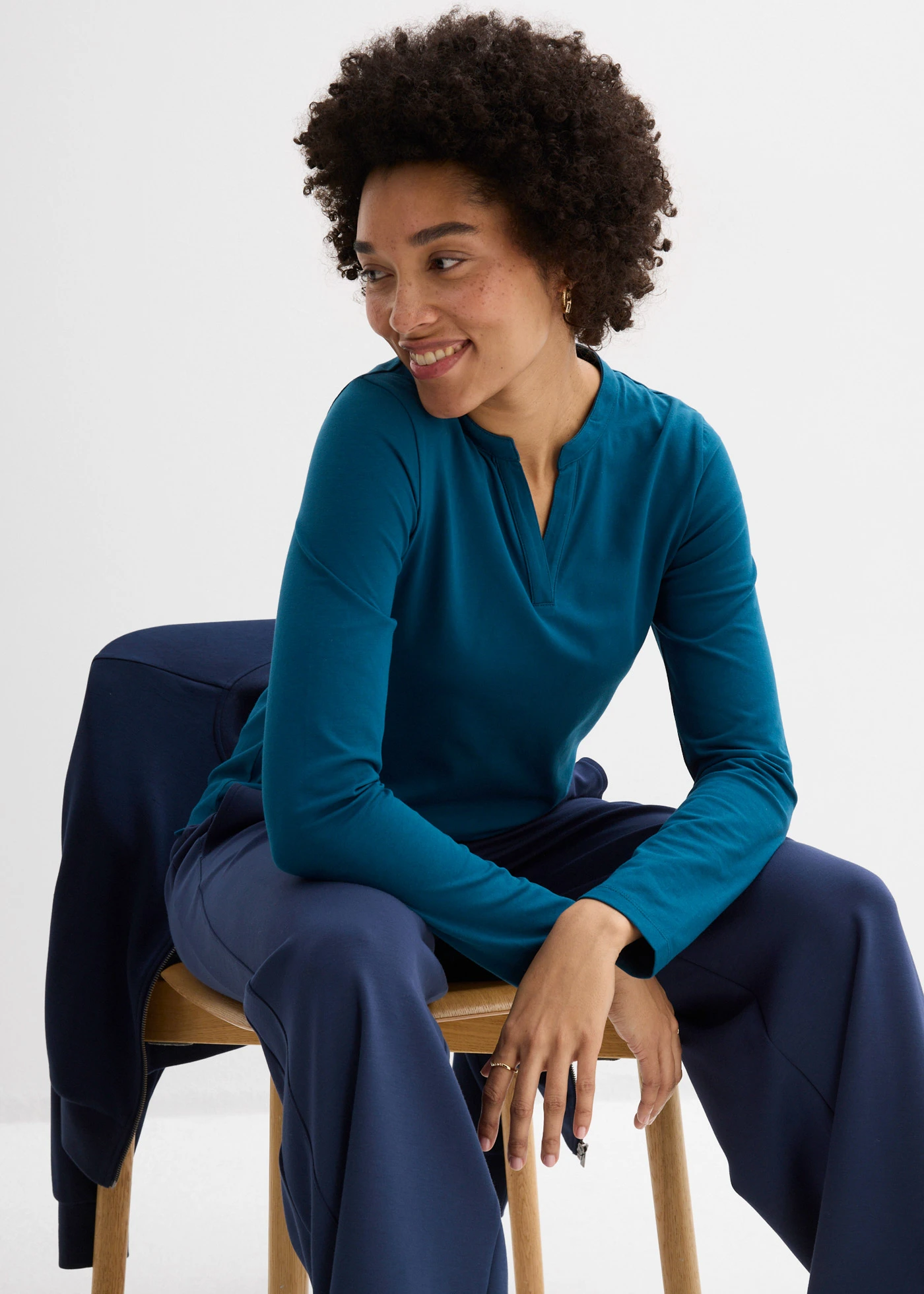 Heuplang Henley-shirt • blauwpetrol • bonprix online shop