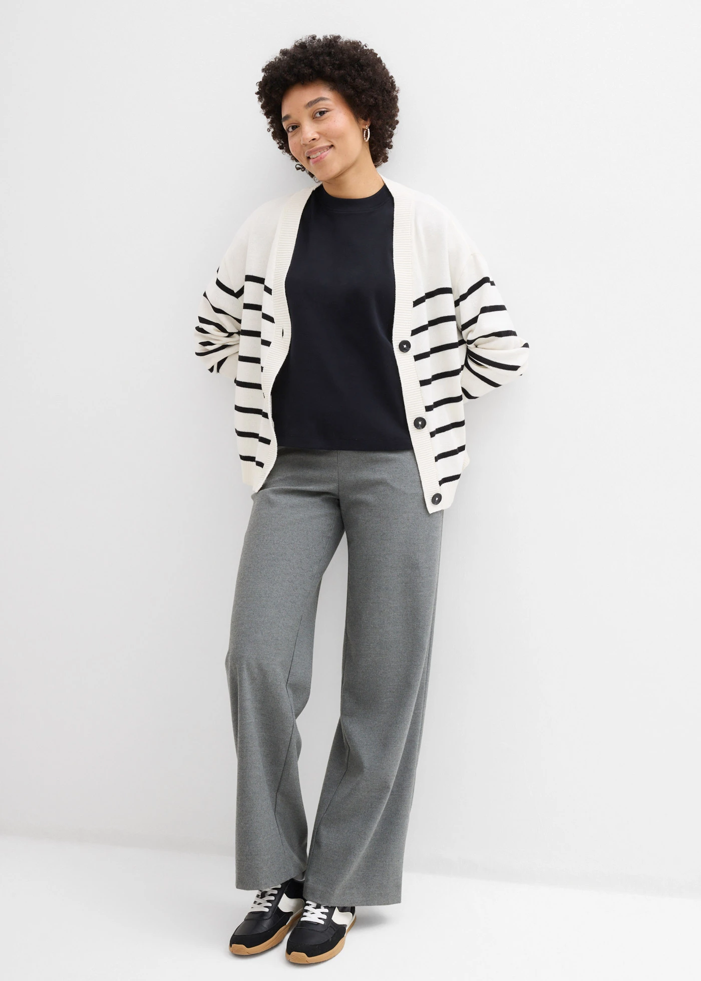 Oversized shirt van zwaar biologisch katoen • zwart • bonprix online shop